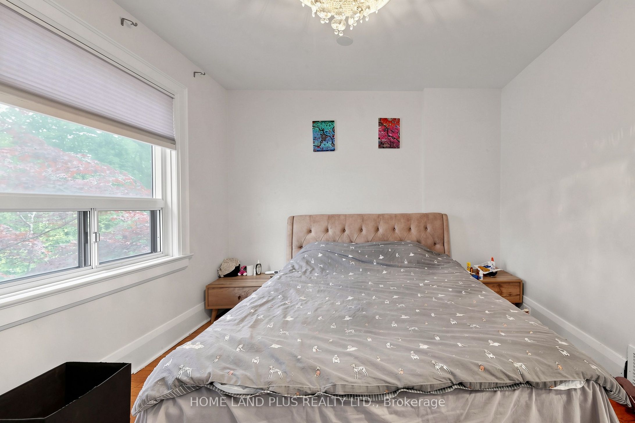 521 Hillsdale Avenue E Property Photo 19