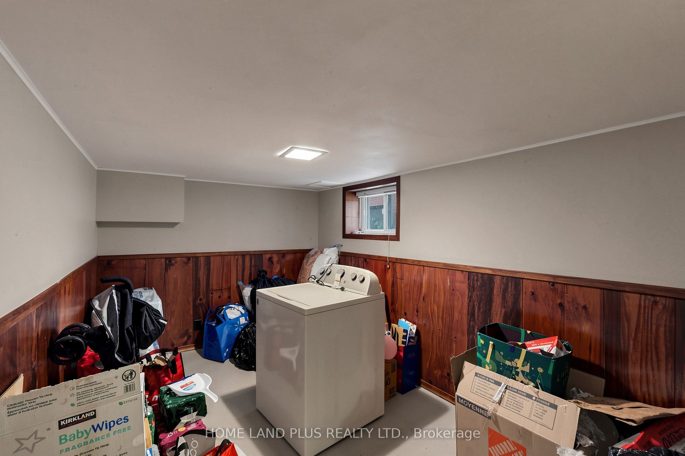 521 Hillsdale Avenue E Property Photo 32