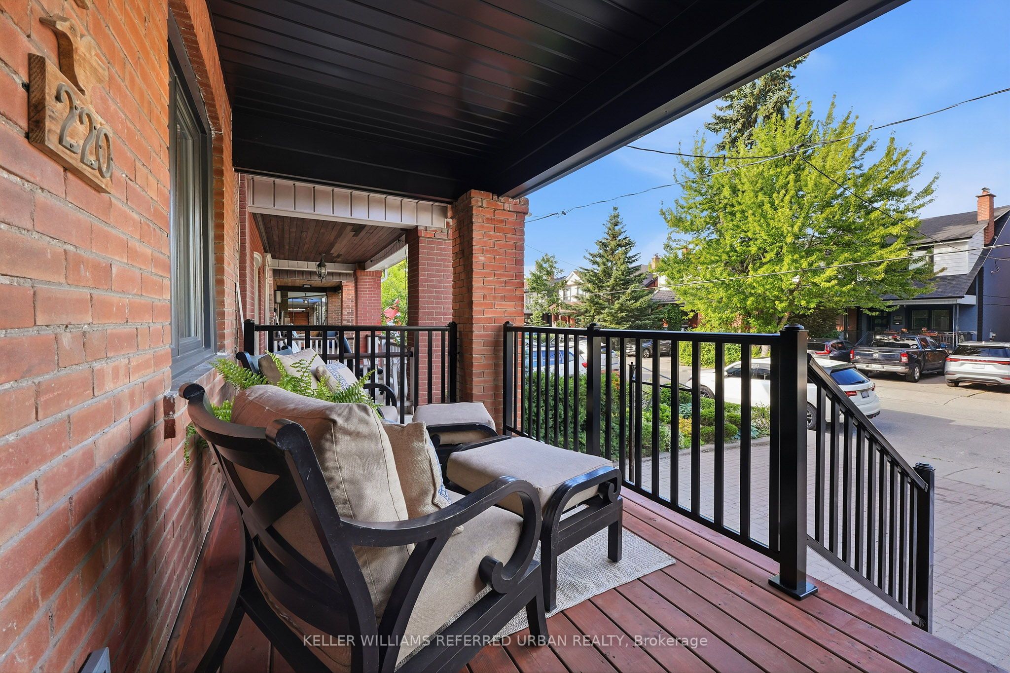 220 Westmount Avenue Property Photo 4