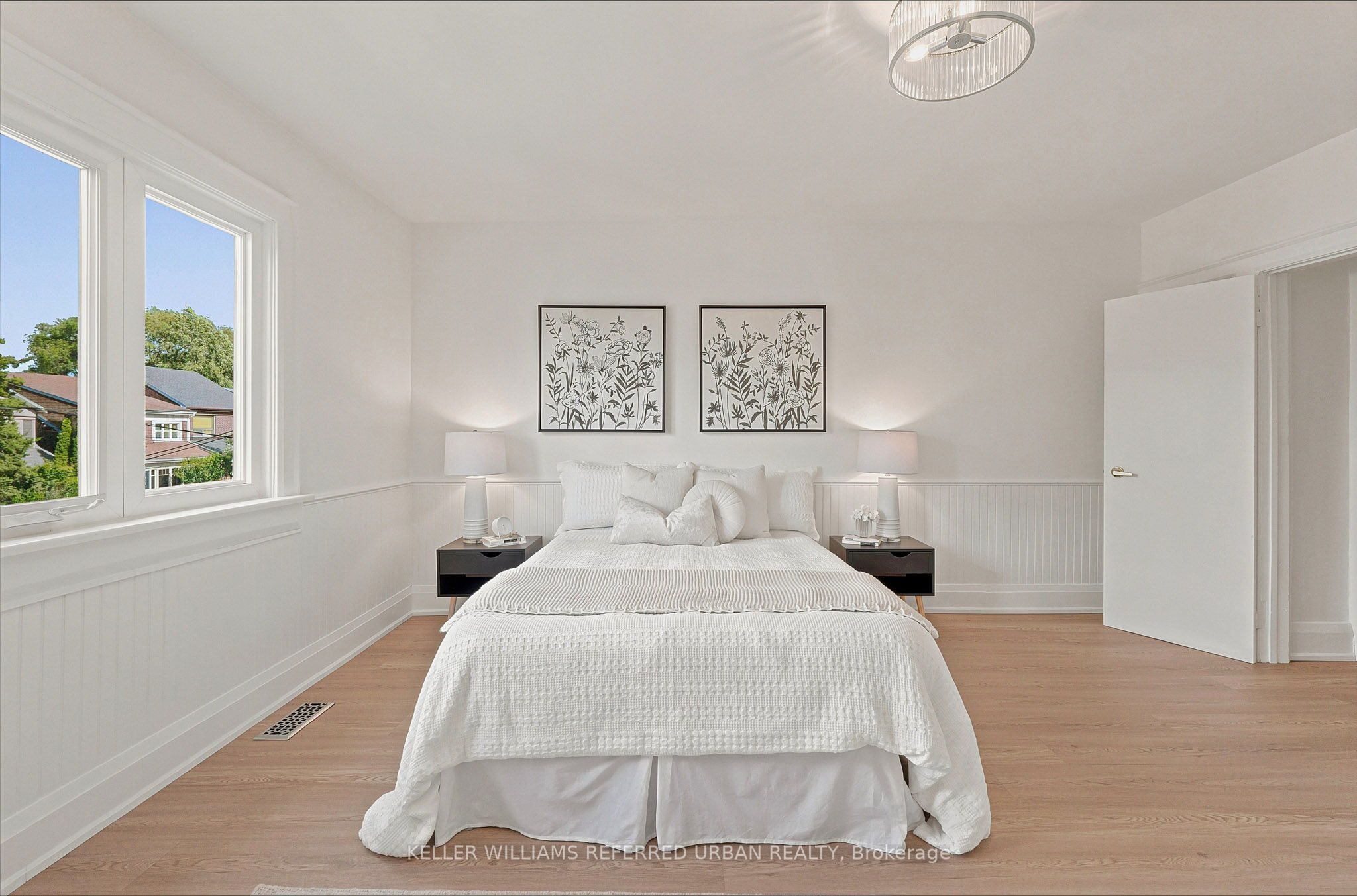220 Westmount Avenue Property Photo 20
