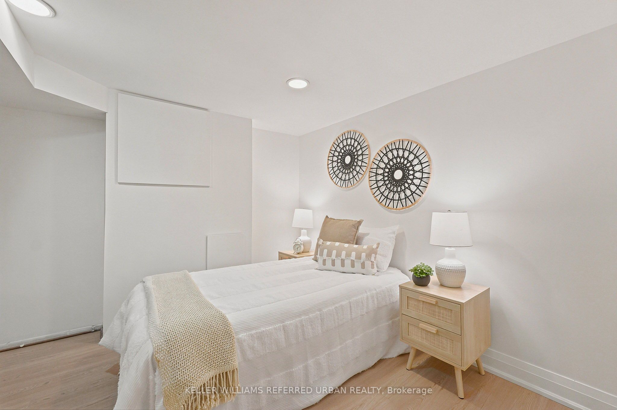 220 Westmount Avenue Property Photo 25