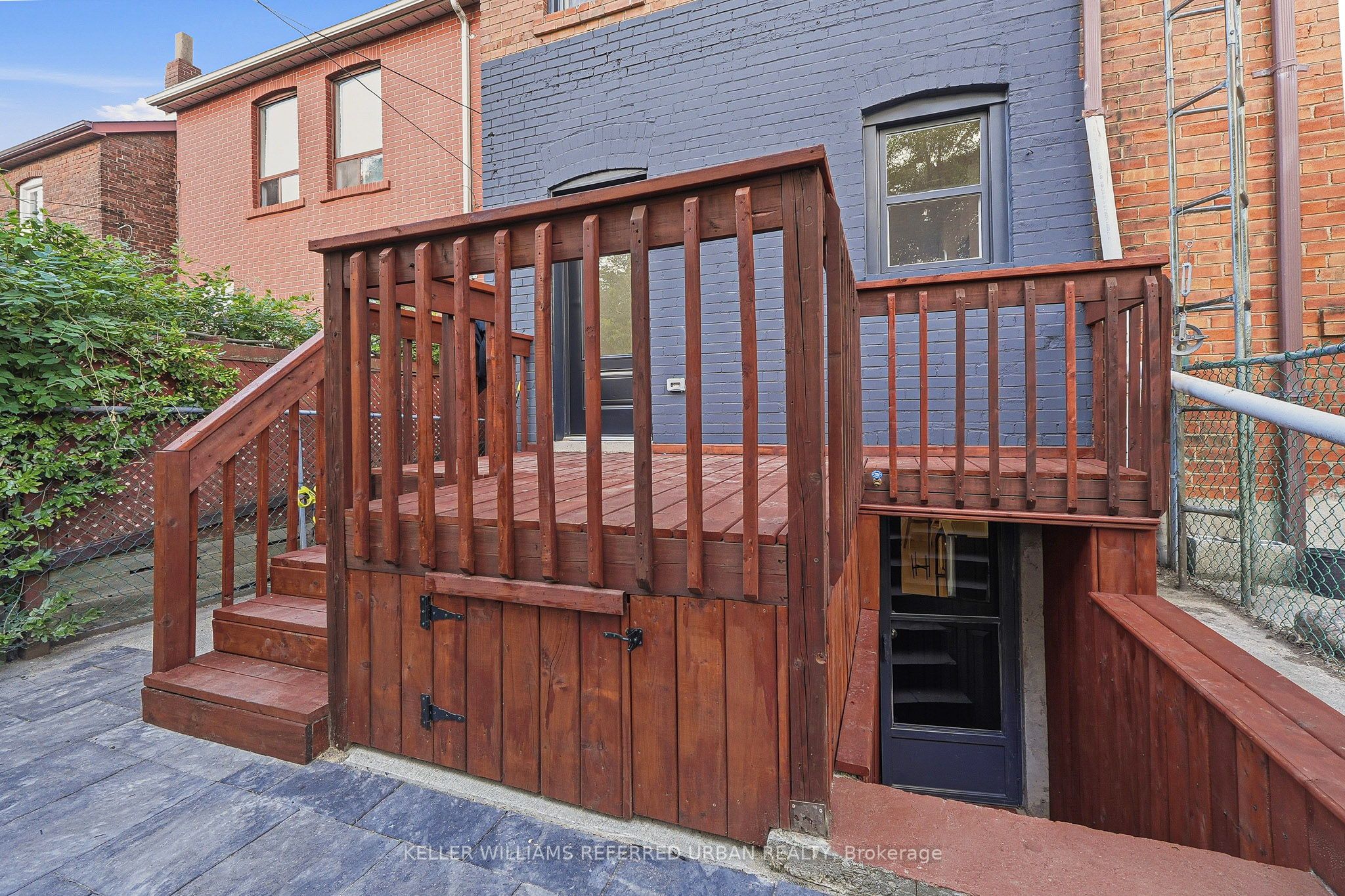 220 Westmount Avenue Property Photo 27