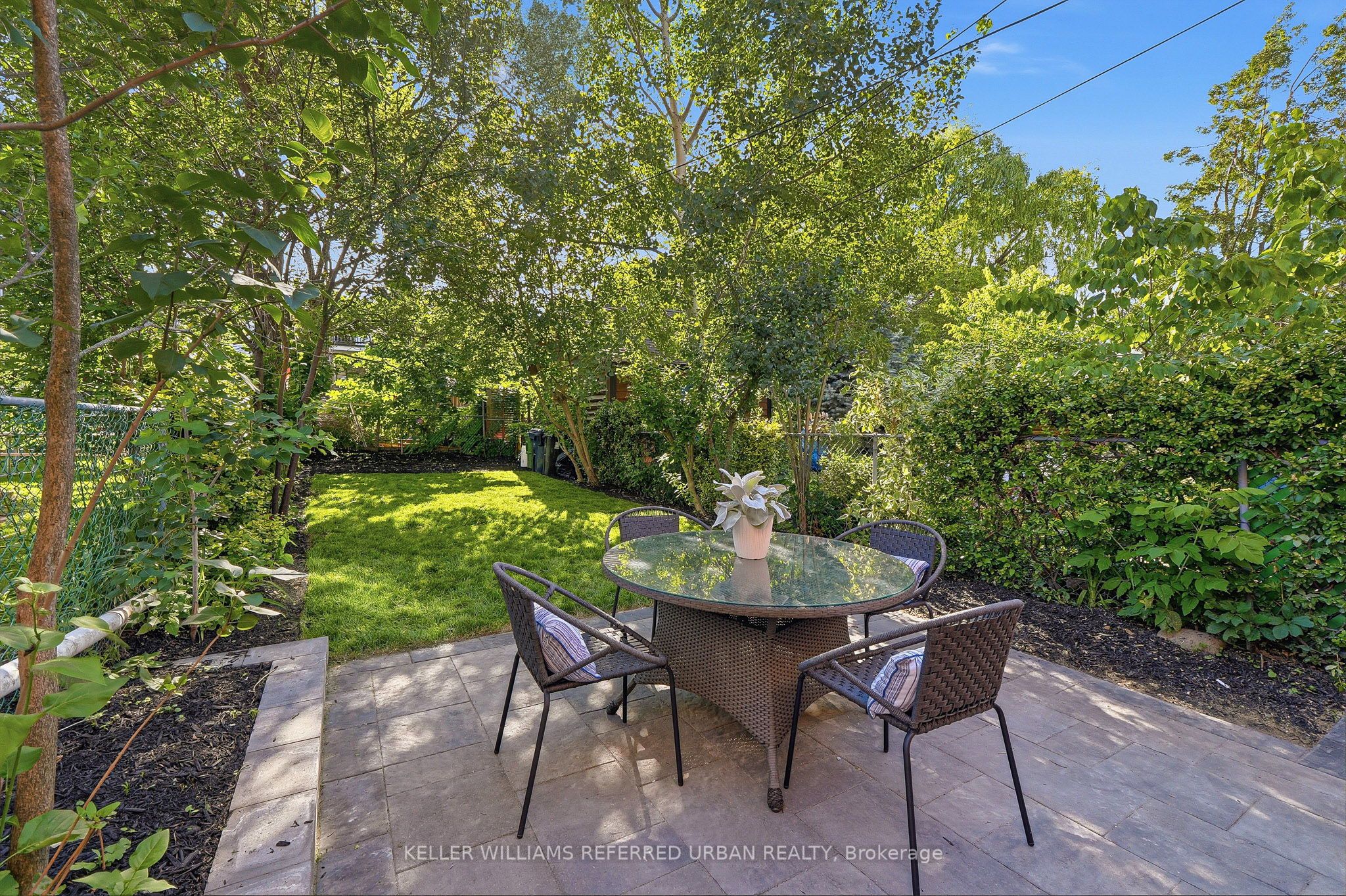 220 Westmount Avenue Property Photo 28