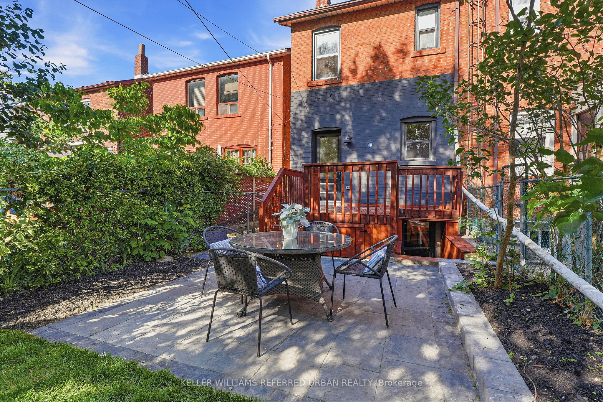 220 Westmount Avenue Property Photo 30