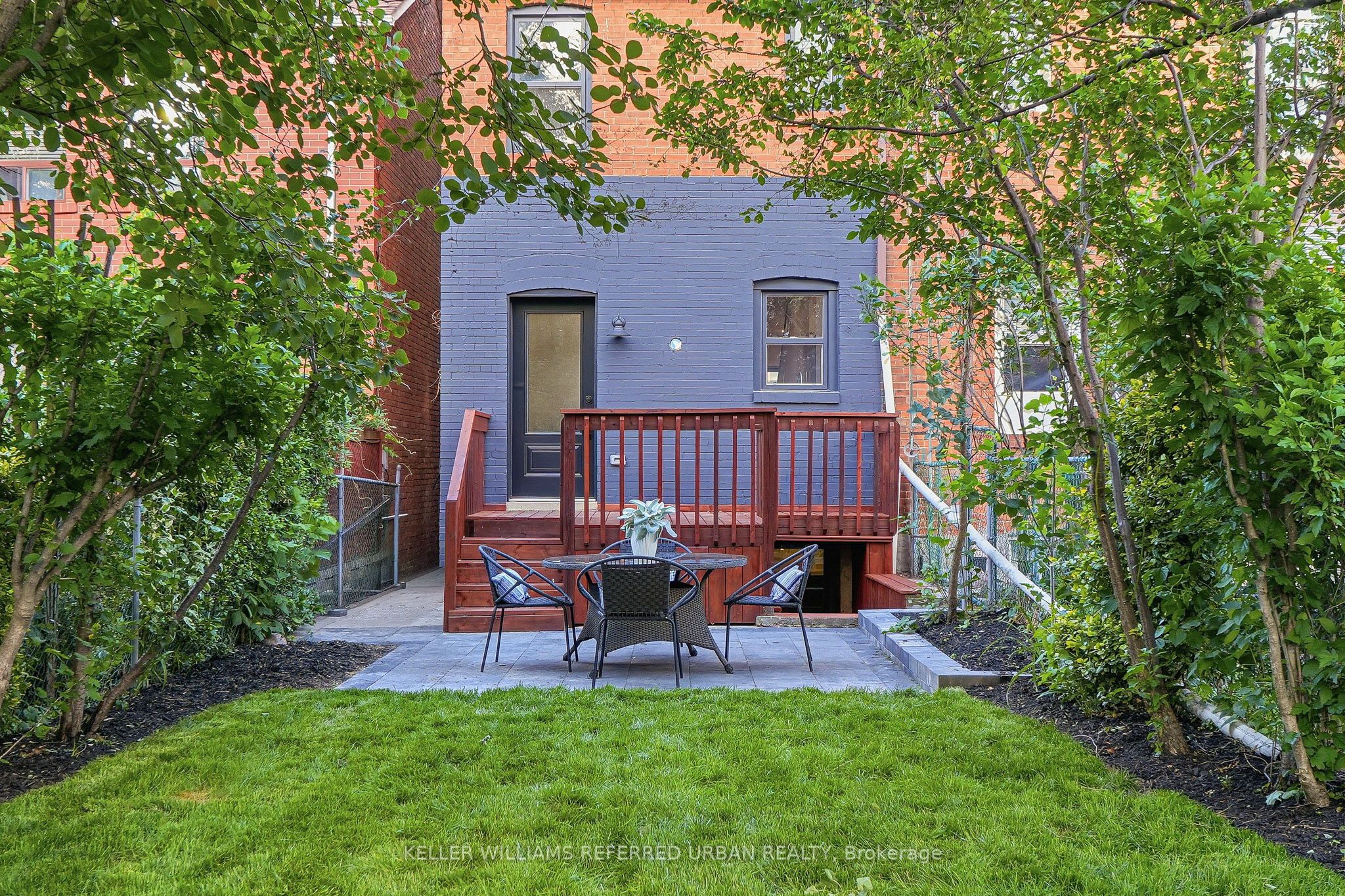 220 Westmount Avenue Property Photo 31