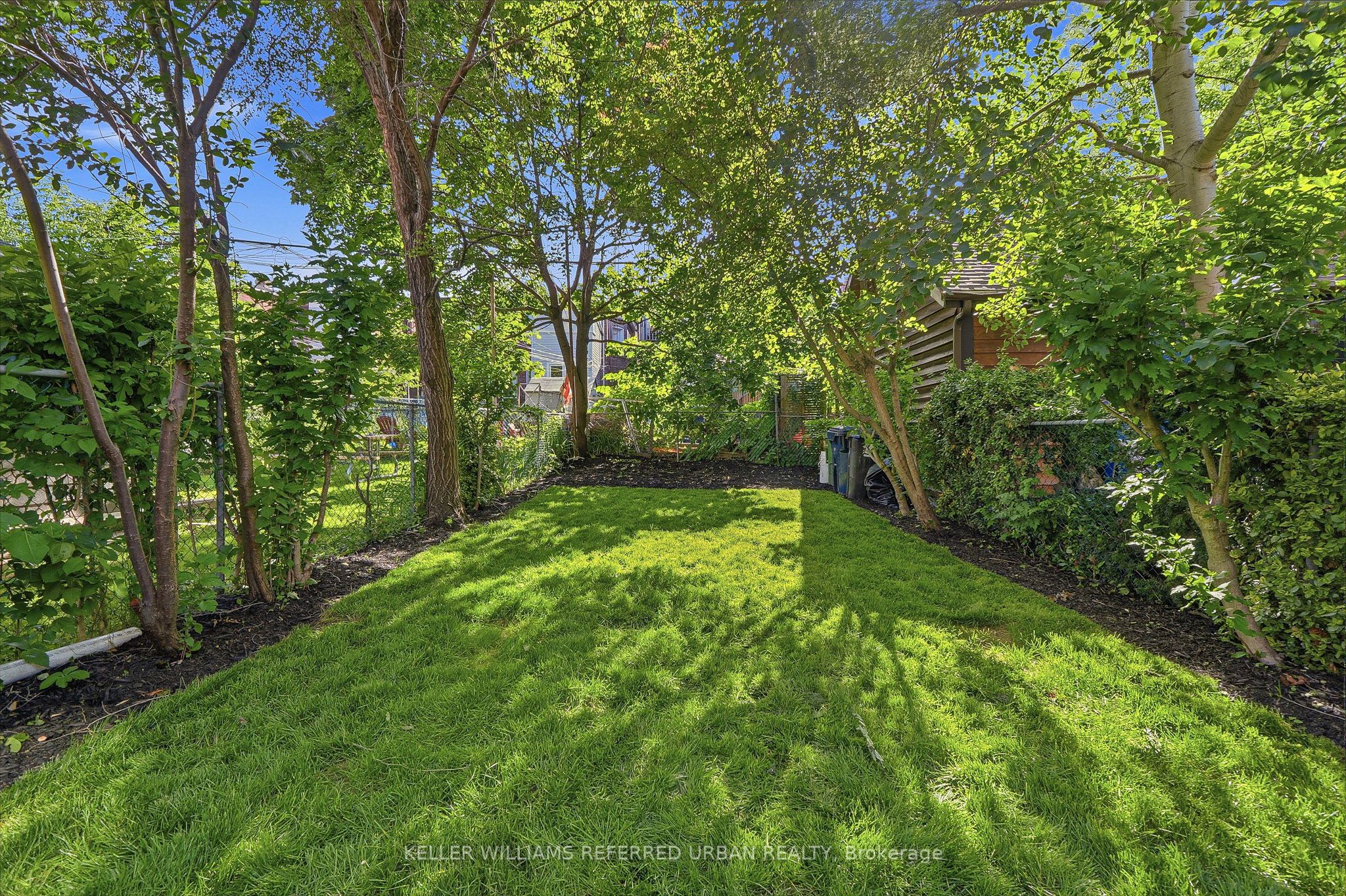 220 Westmount Avenue Property Photo 32