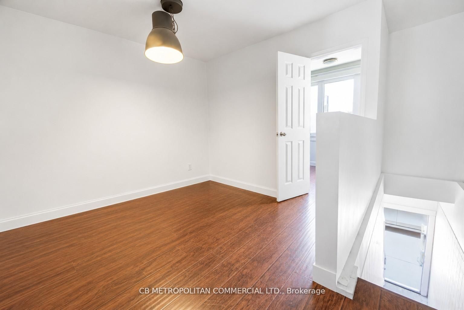 193 1/2 Baldwin Street Property Photo 17