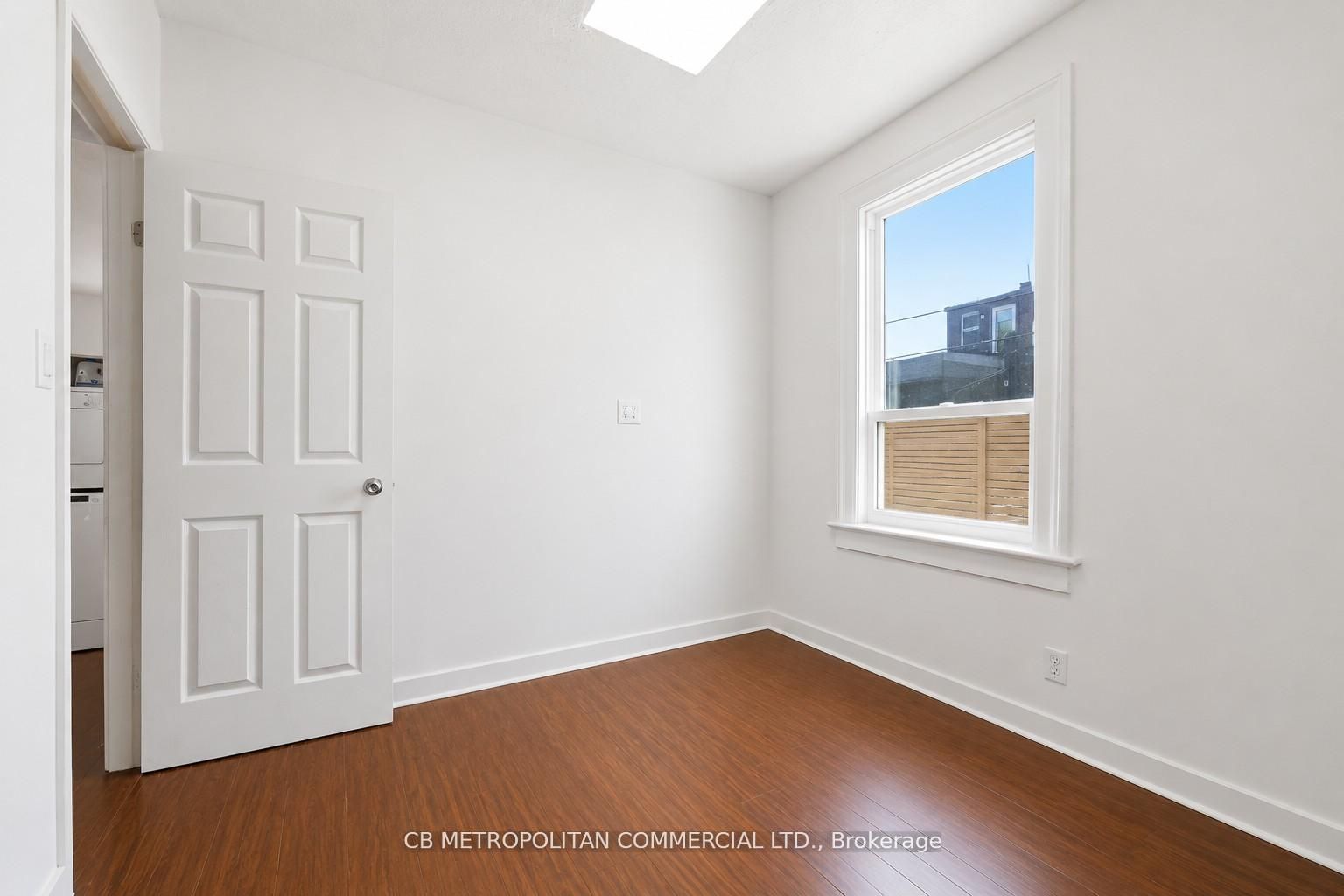 193 1/2 Baldwin Street Property Photo 27