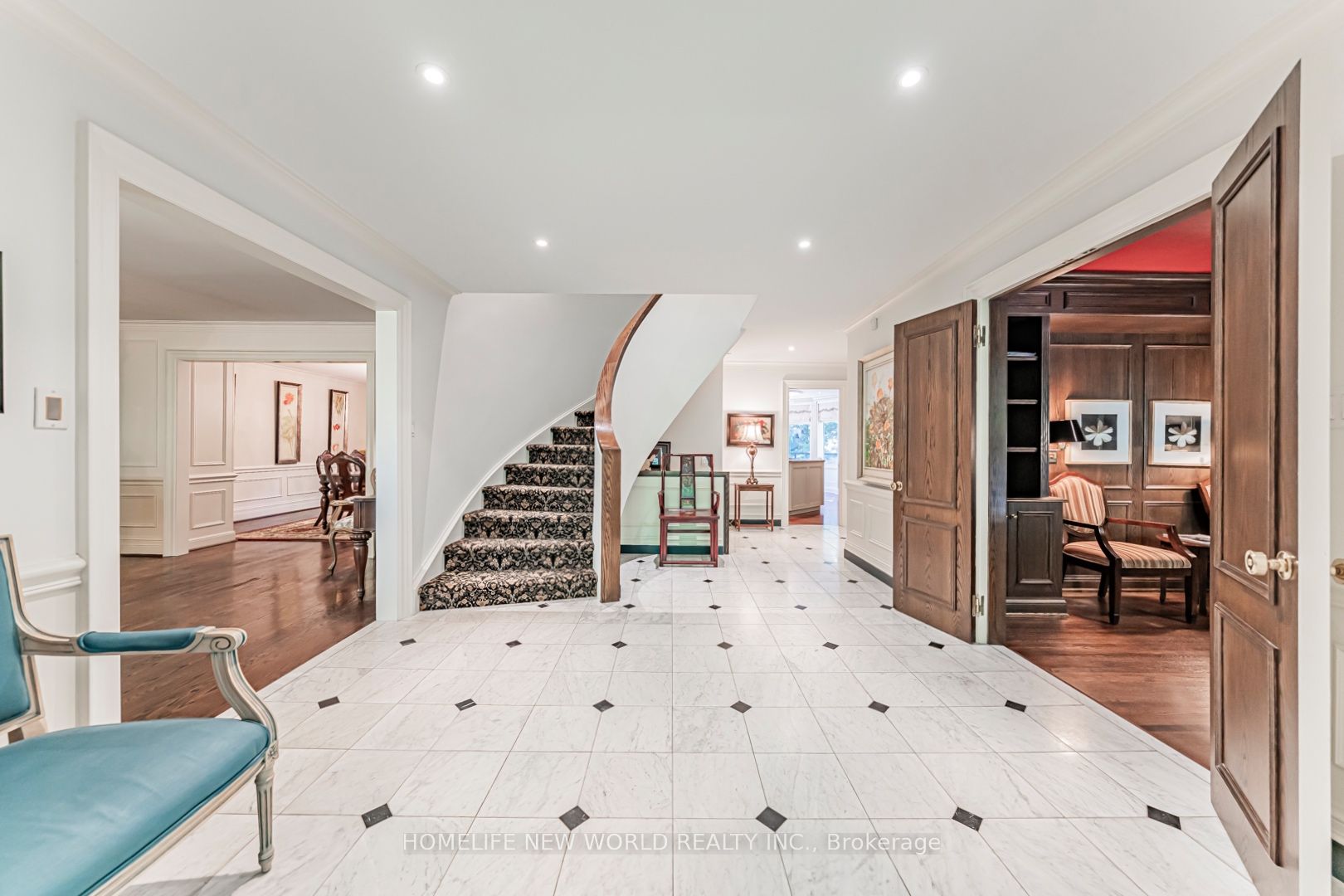 1 Campbell Crescent Property Photo 4