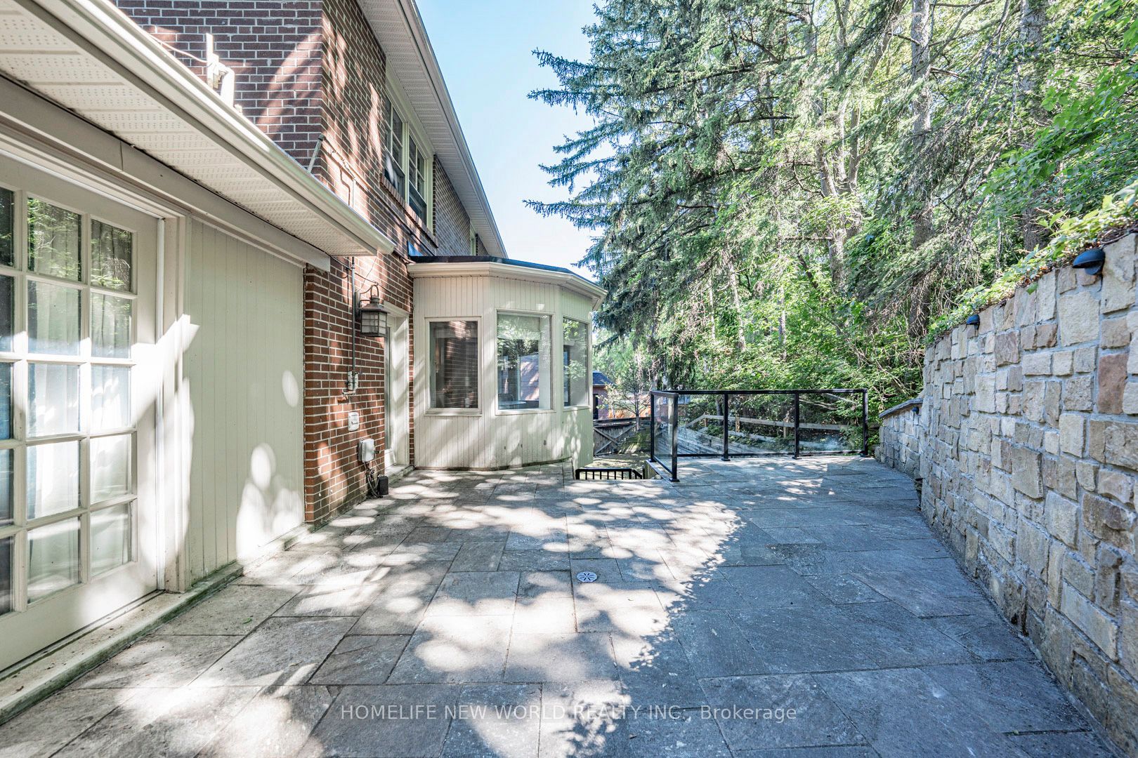1 Campbell Crescent Property Photo 26