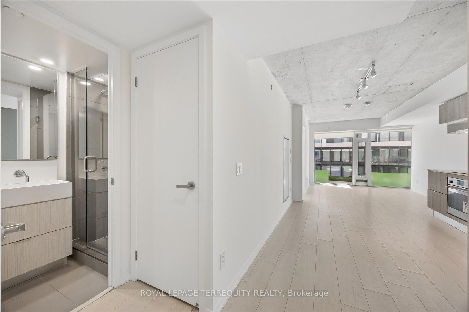 5 Soudan Avenue 703 Property Photo 13