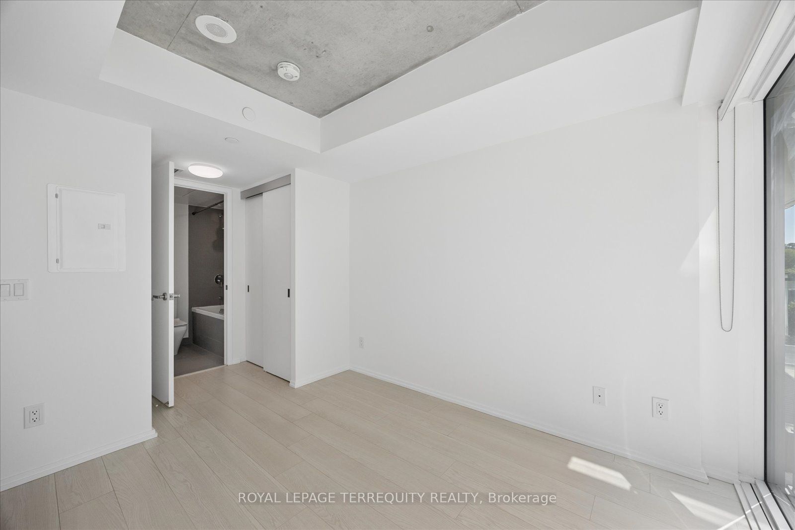 5 Soudan Avenue 703 Property Photo 22