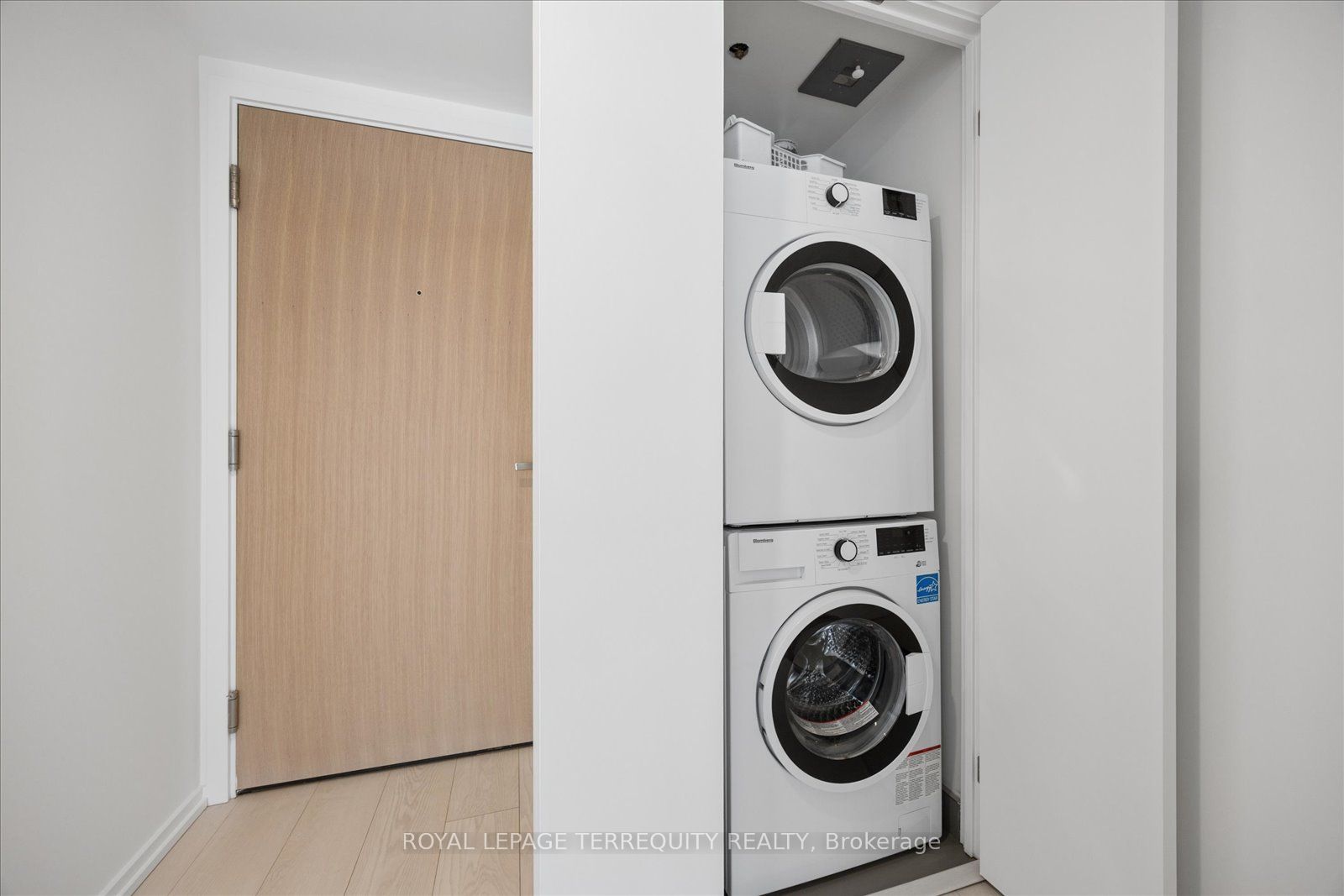 5 Soudan Avenue 703 Property Photo 28
