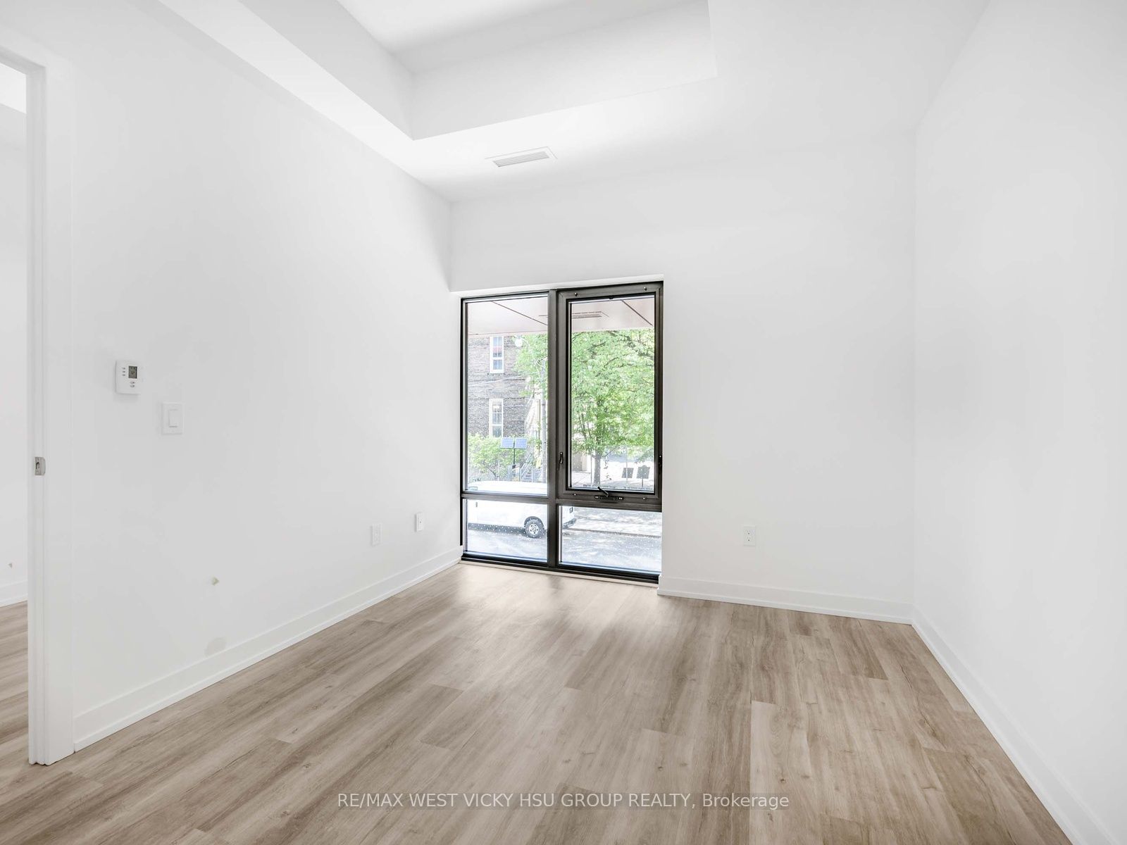 28 Eastern Avenue Th105 #6 Property Photo 15