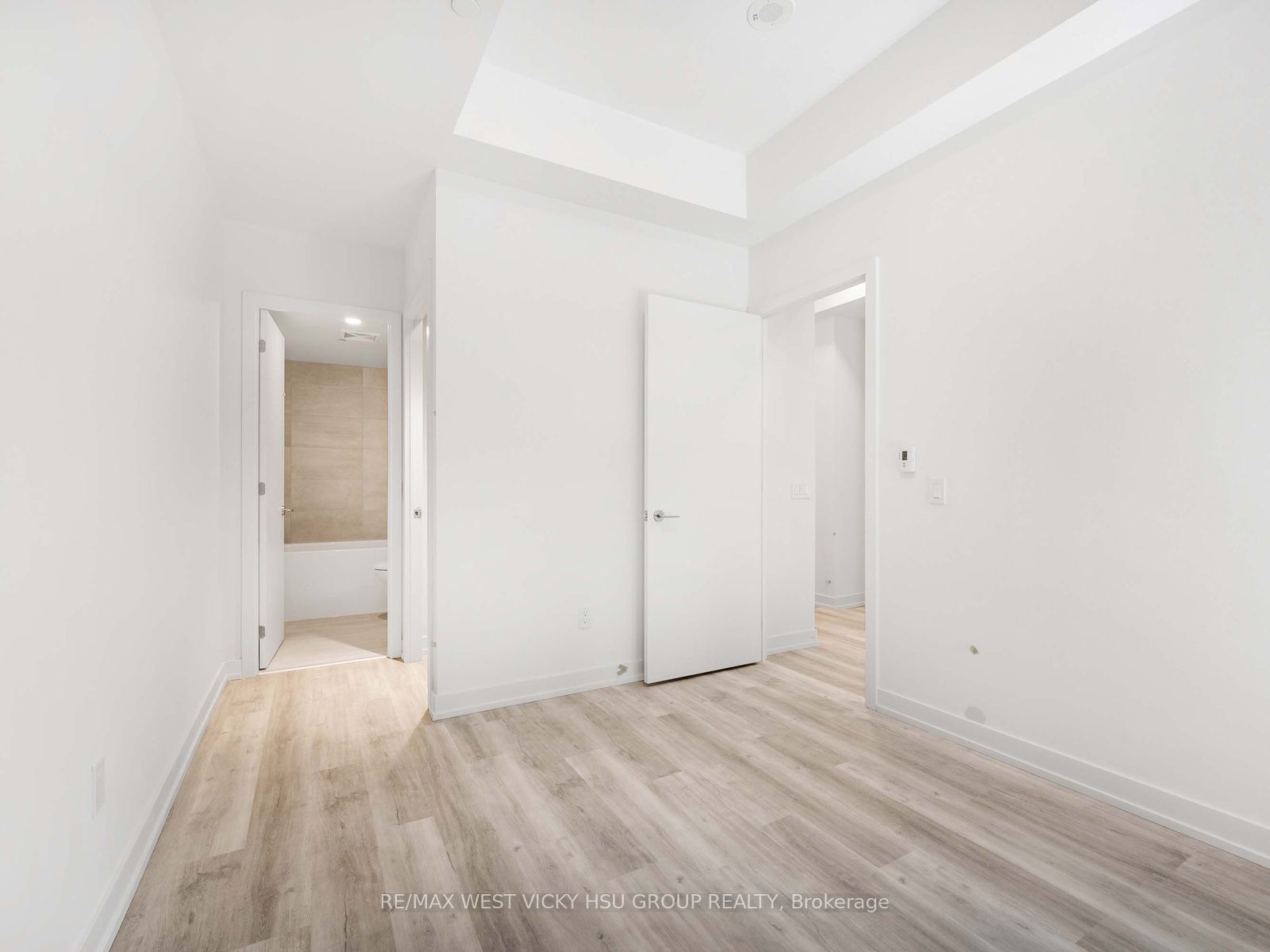 28 Eastern Avenue Th105 #6 Property Photo 16