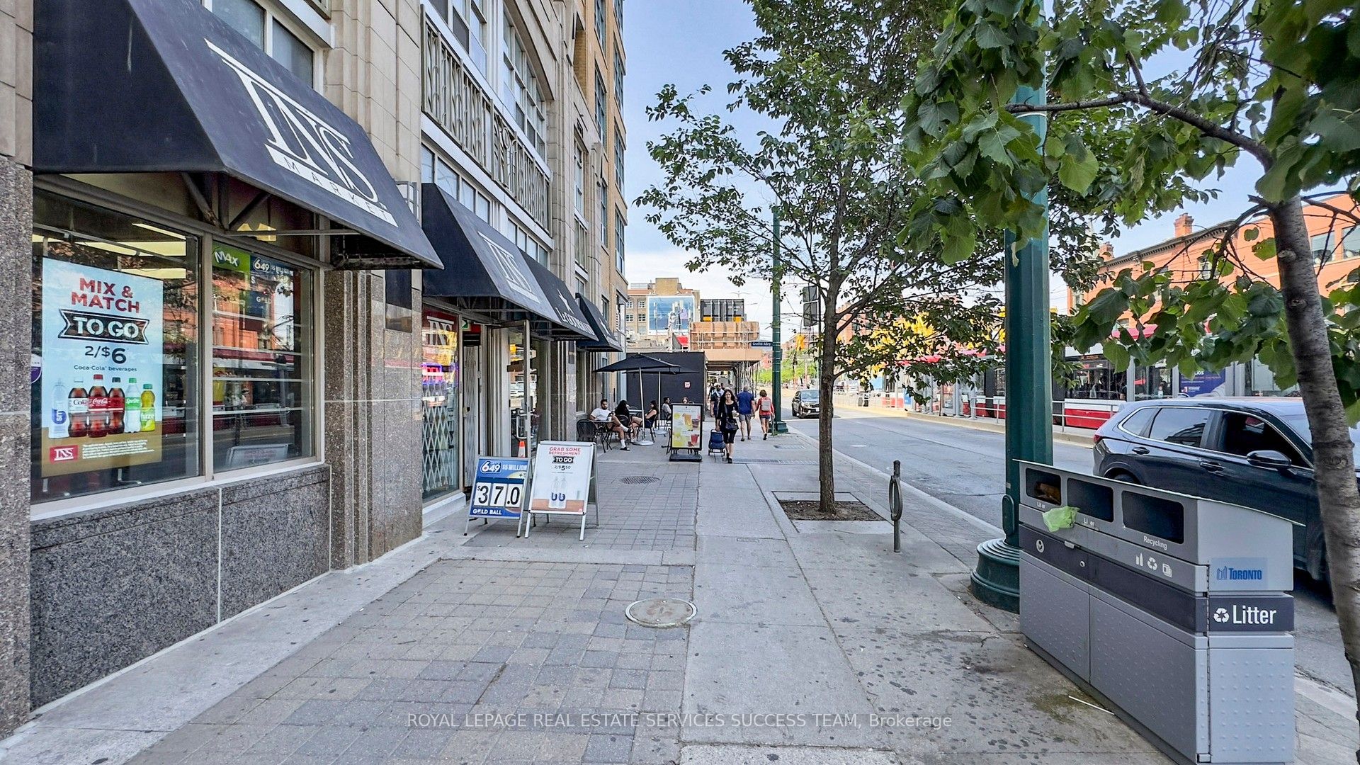 148 Spadina Avenue 3 Property Photo 6