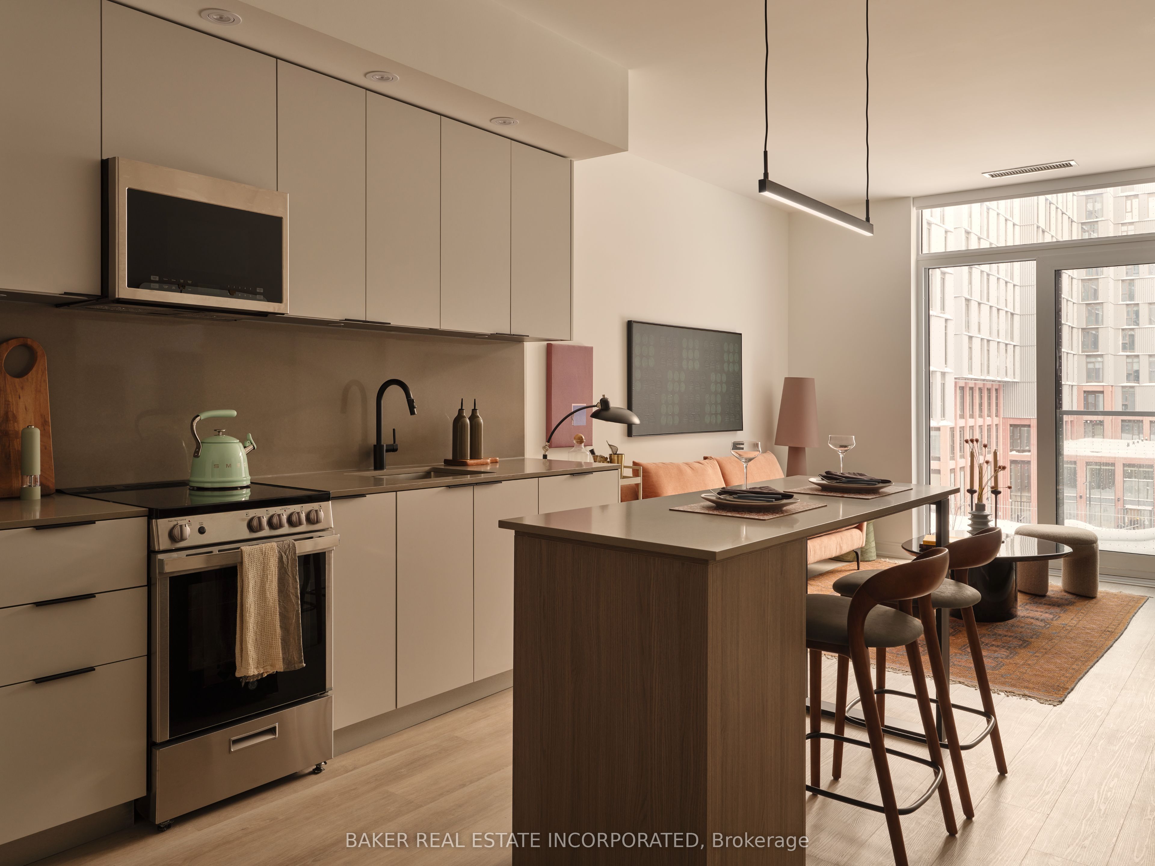 65 Trinity Street 826 Property Photo 3