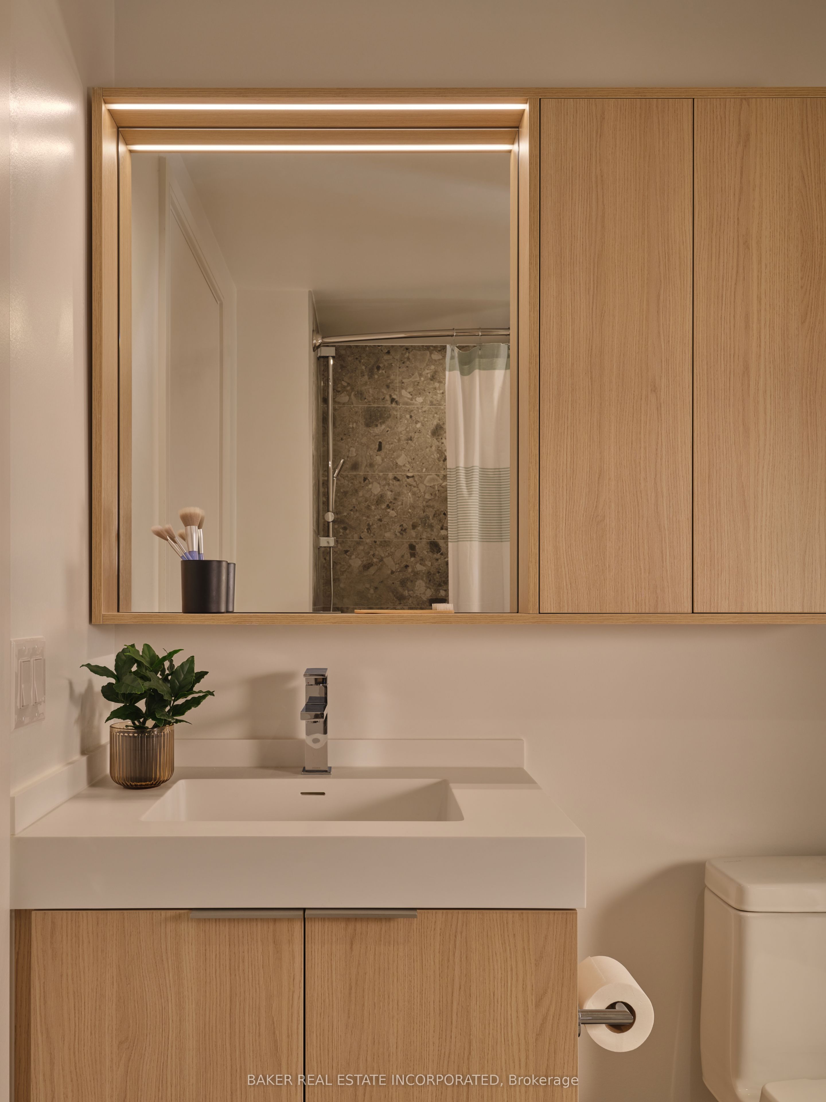 65 Trinity Street 826 Property Photo 15