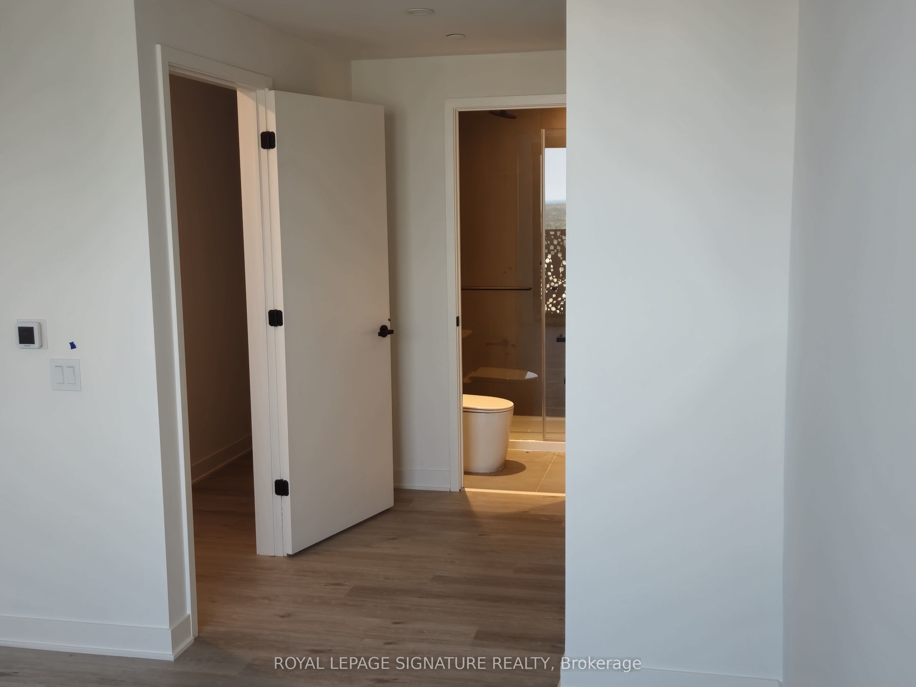 55 Charles Street E 4002 Property Photo 25