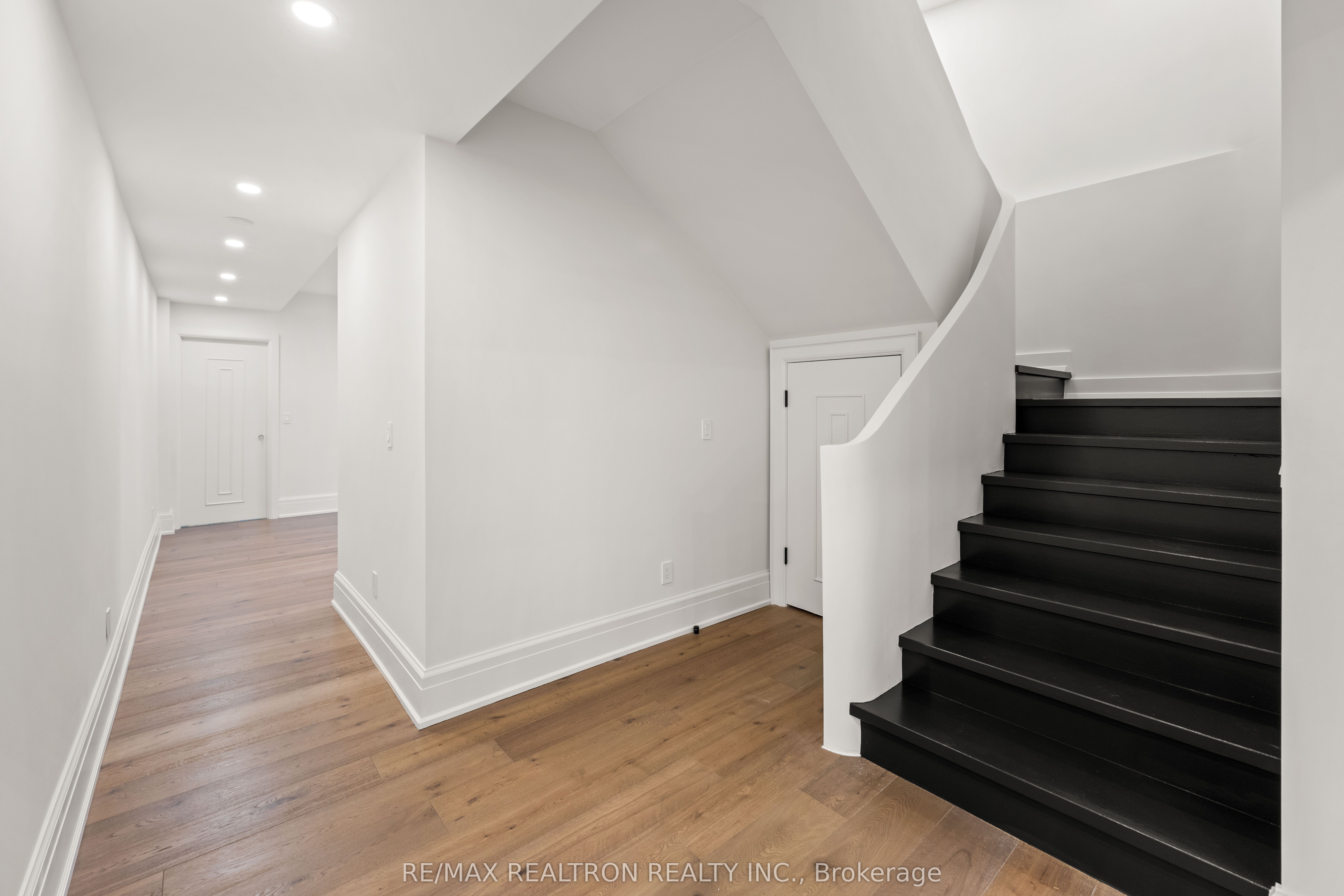 38 Ridgevale Drive Property Photo 44