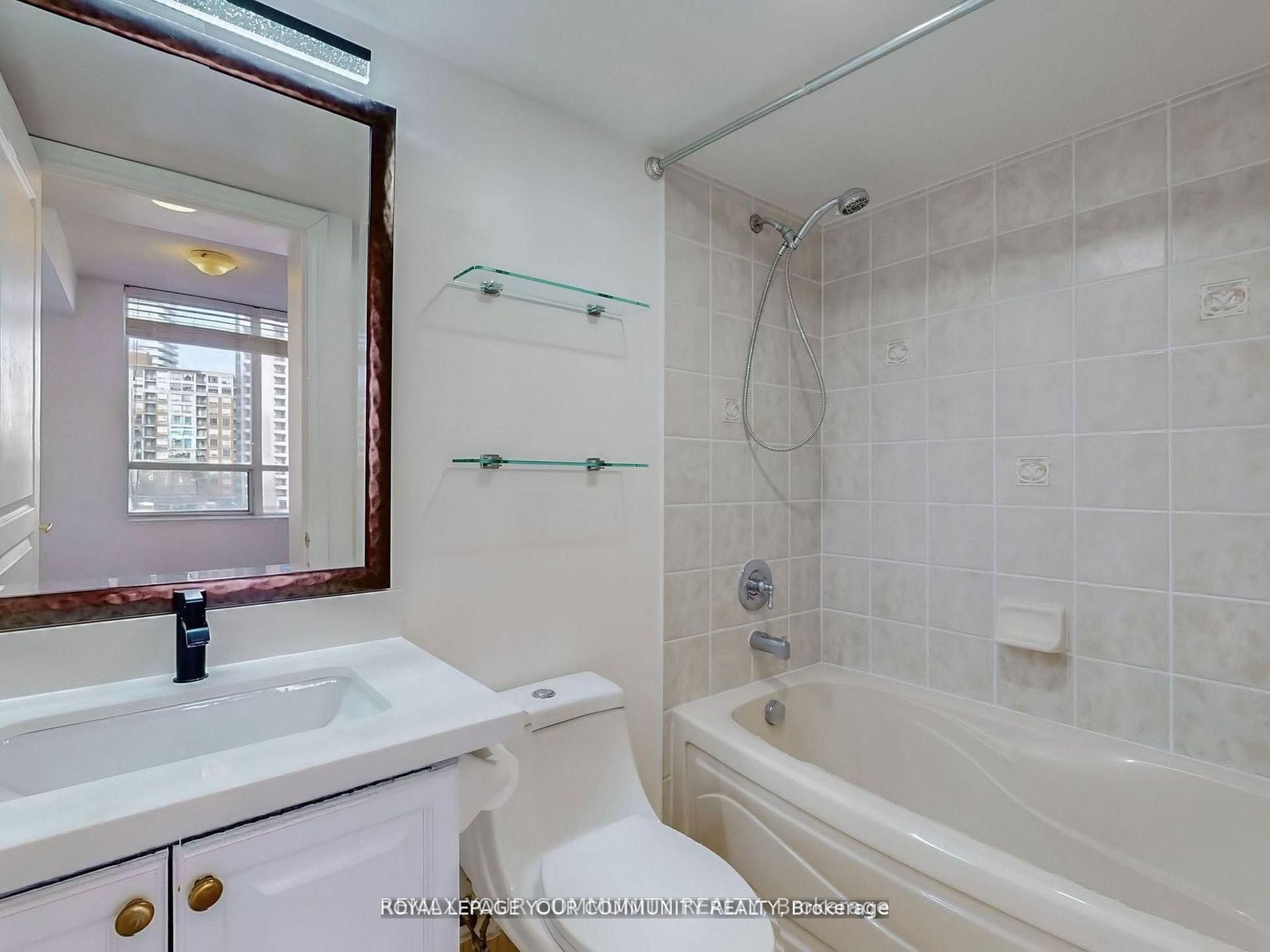 15 Northtown Way 929 Property Photo 25