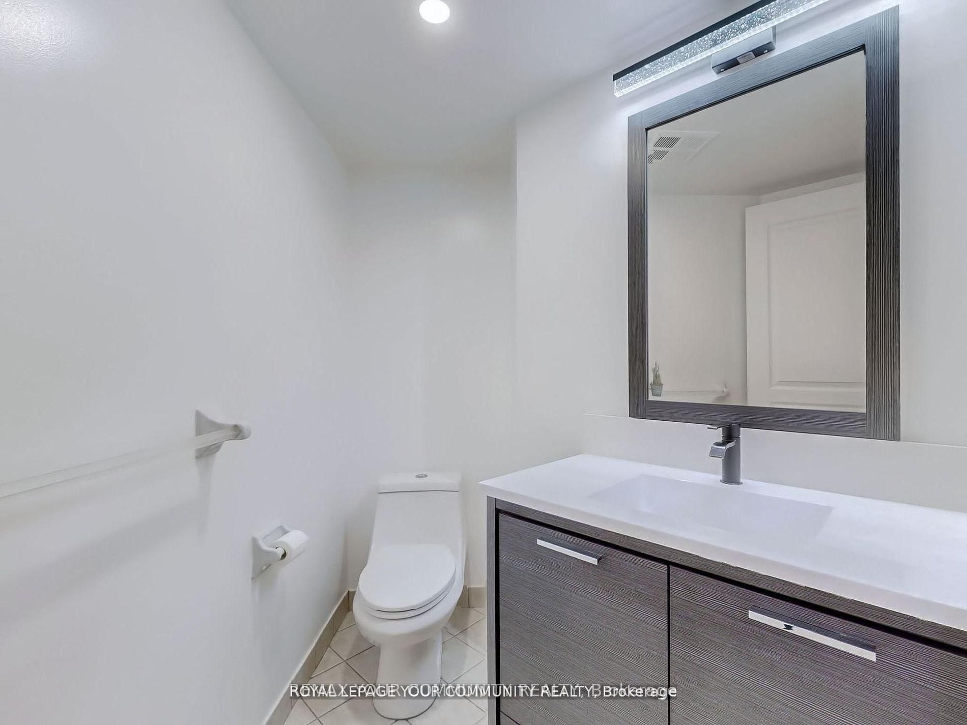 15 Northtown Way 929 Property Photo 26