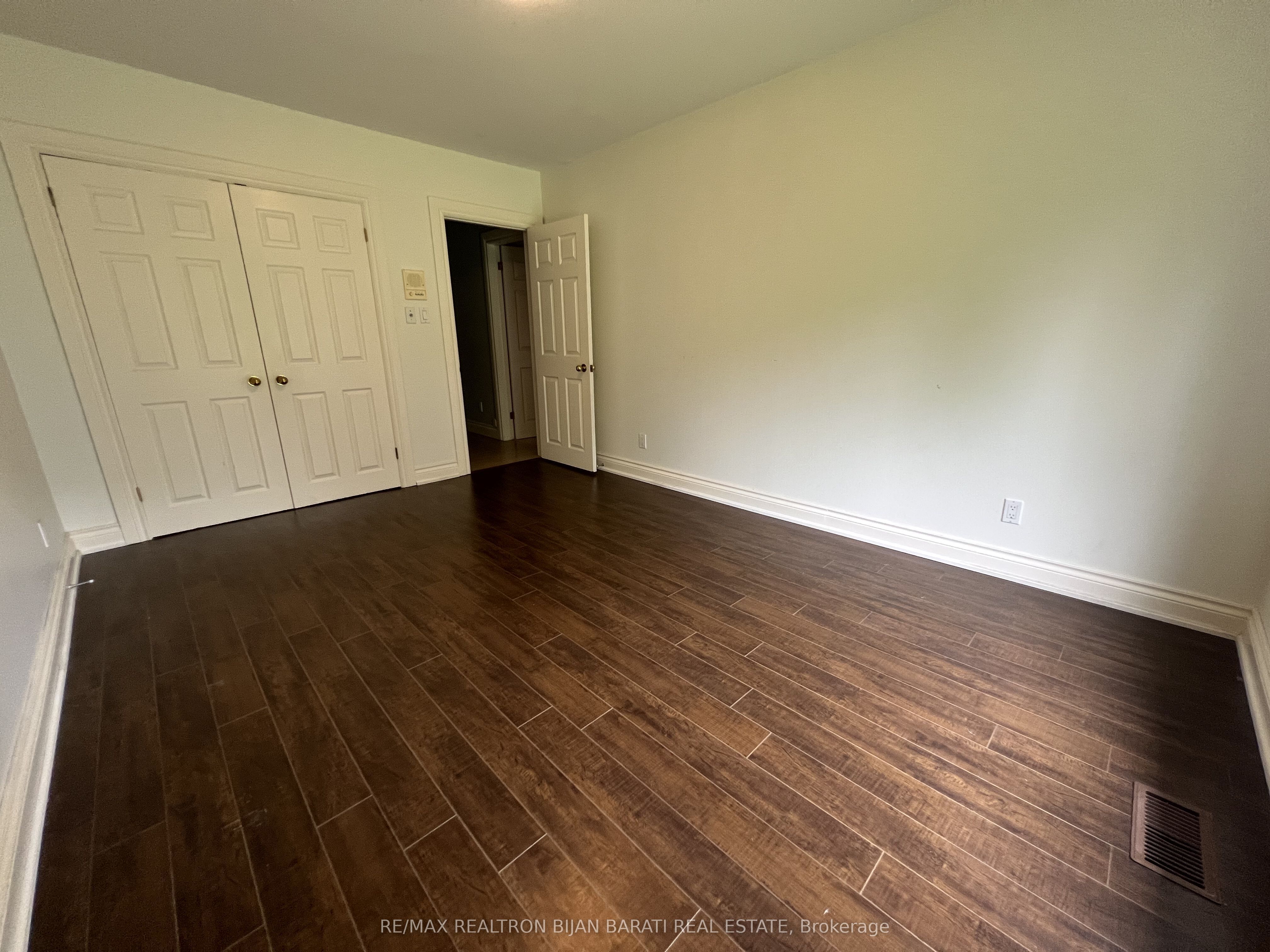 58 Heathcote Avenue Property Photo 18