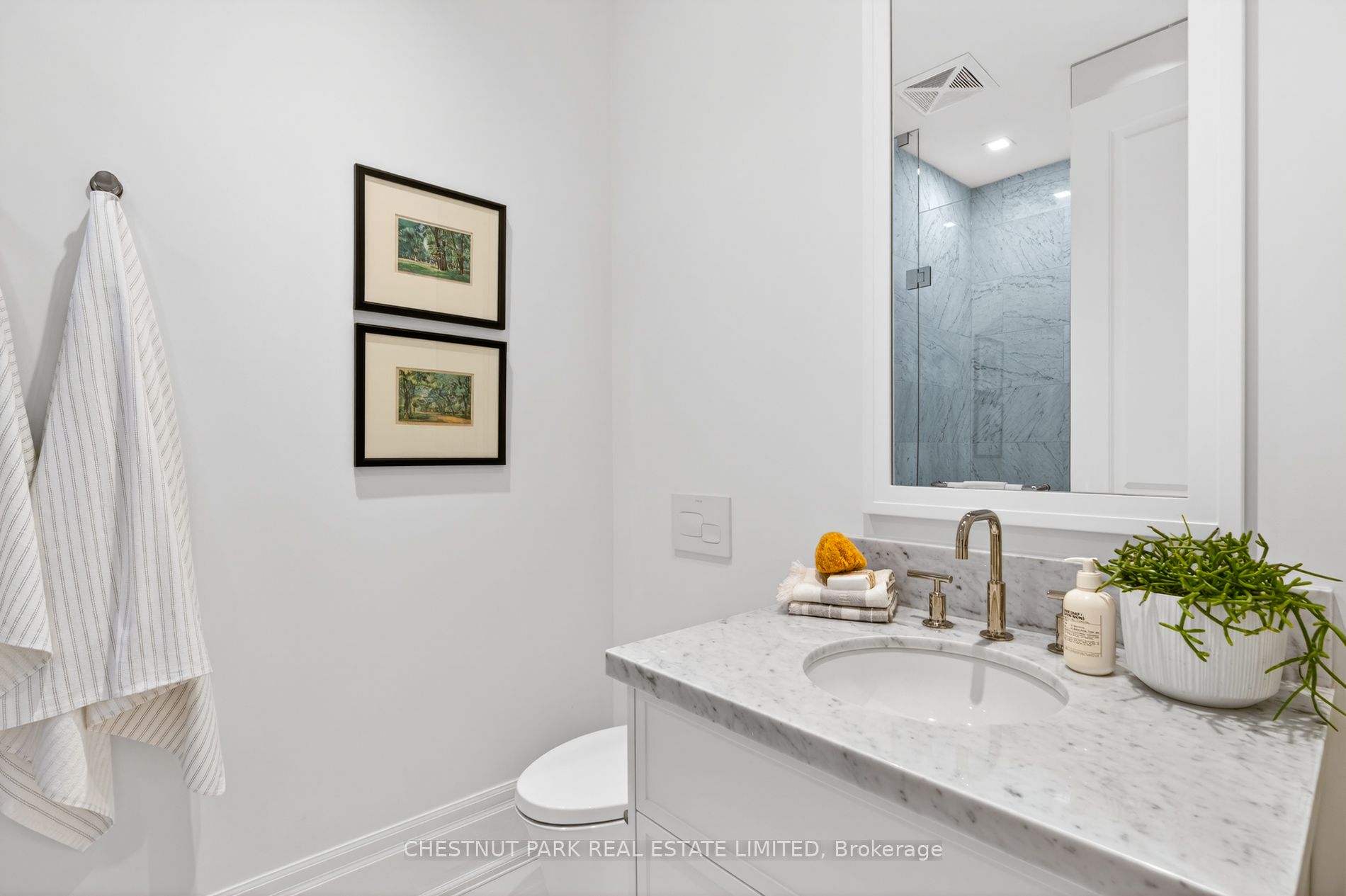 77 Clarendon Avenue 202 Property Photo 25