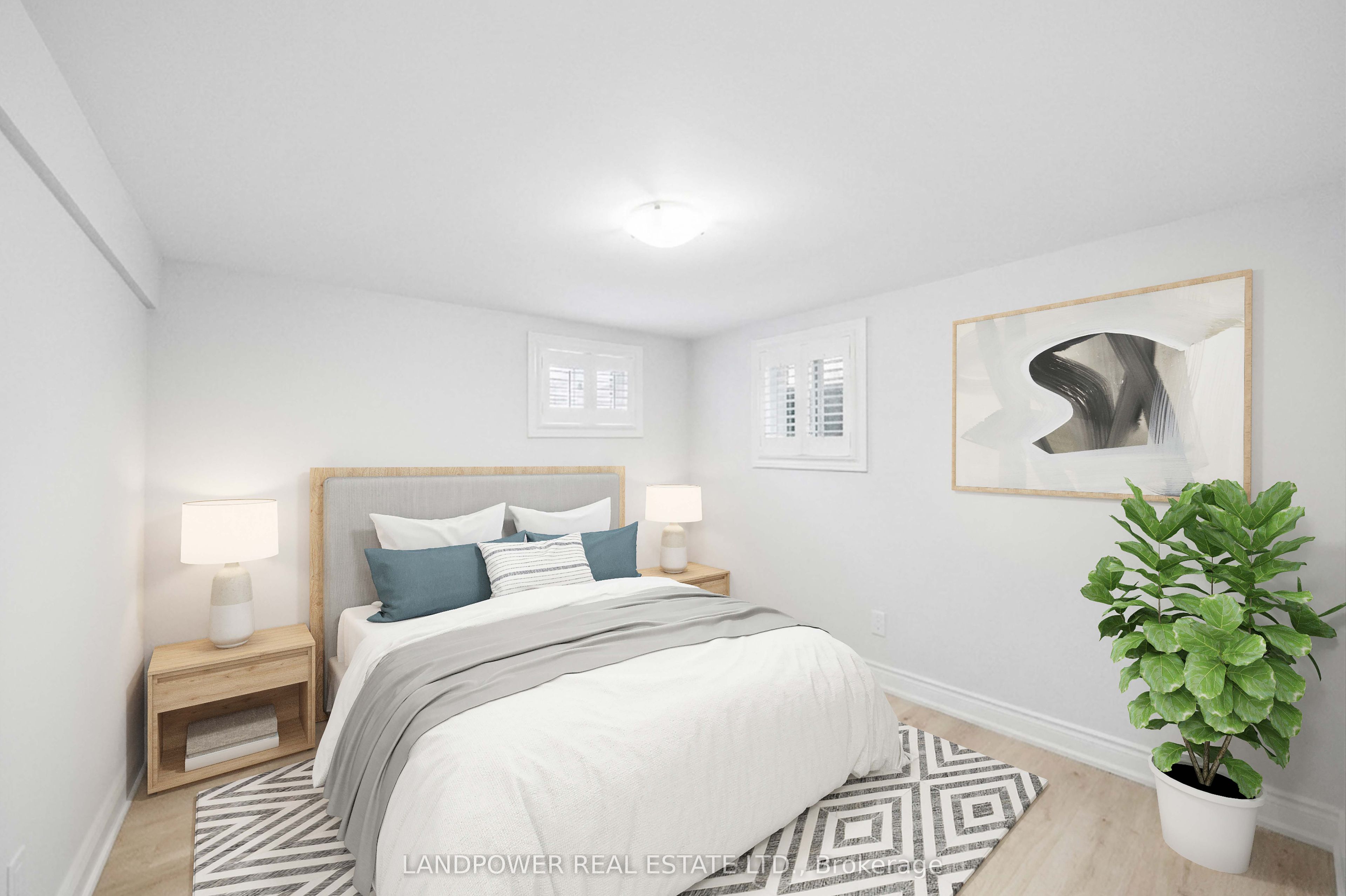 549 Lawrence Avenue W Property Photo 38
