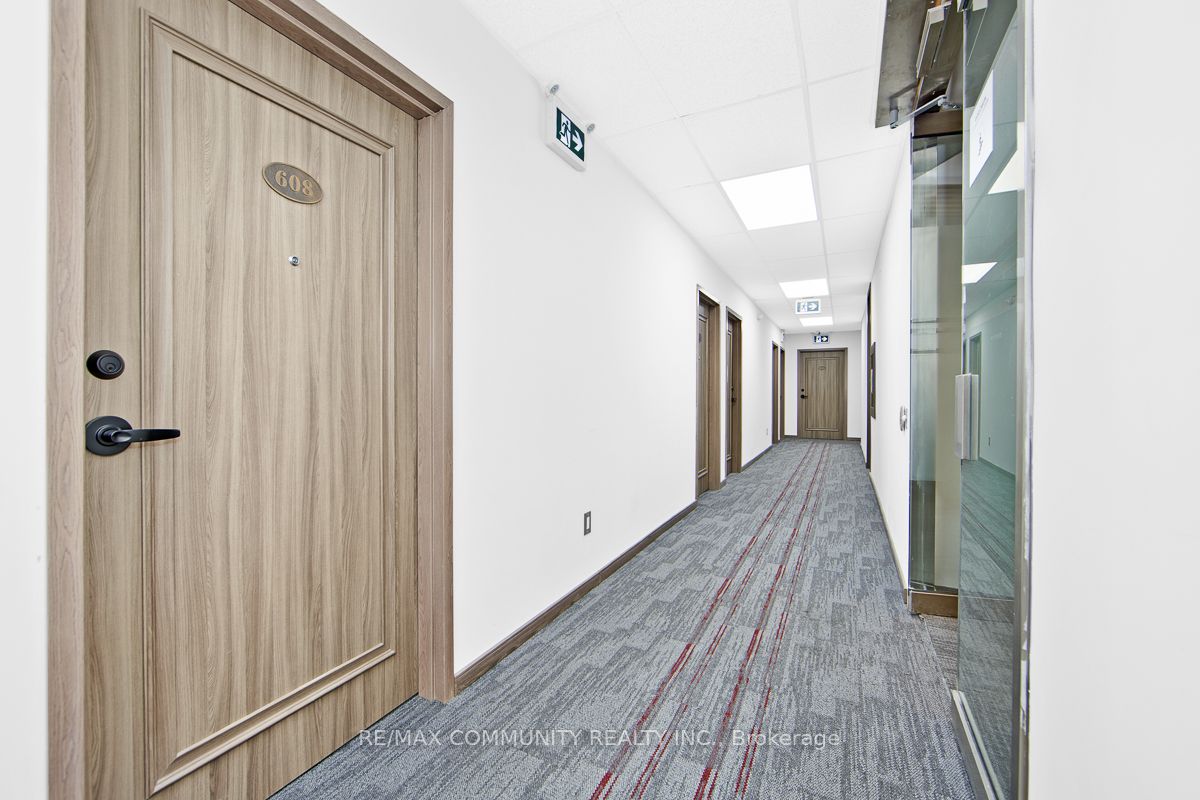 105 Gordon Baker Road 608-609 Property Photo 5