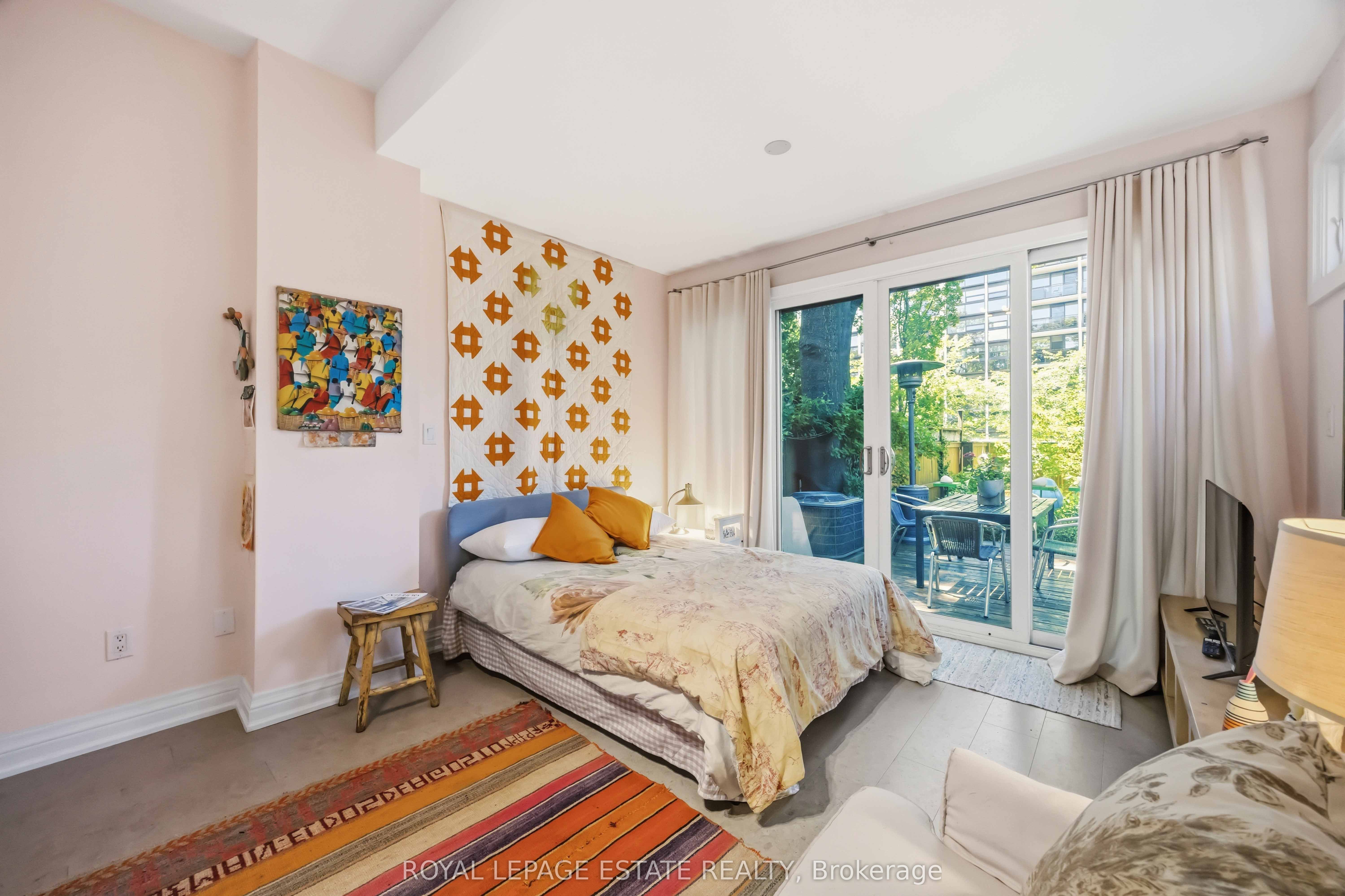 100 Seaton Street Main Property Photo 18