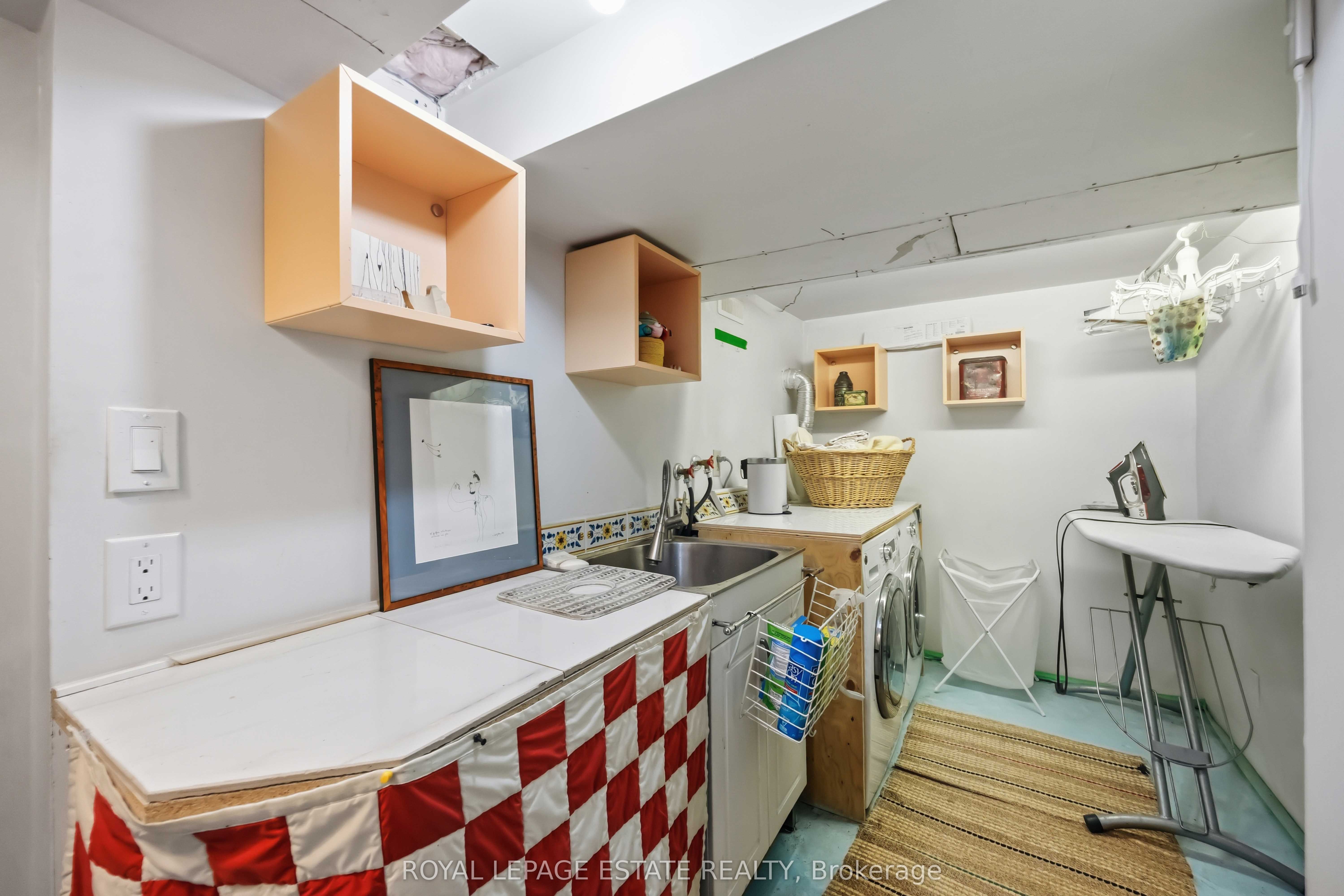 100 Seaton Street Main Property Photo 20
