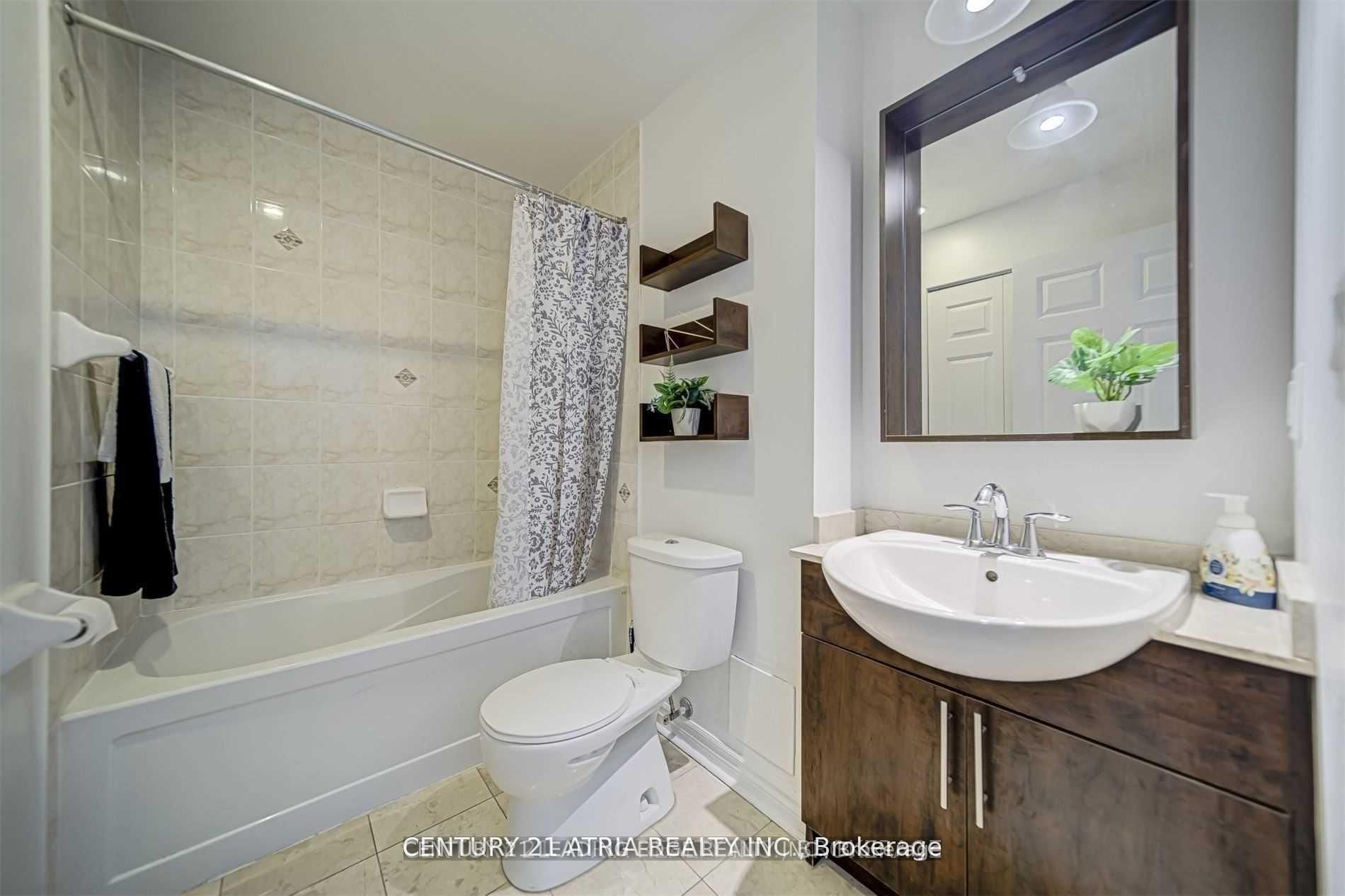 18 Holmes Avenue 1109 Property Photo 10