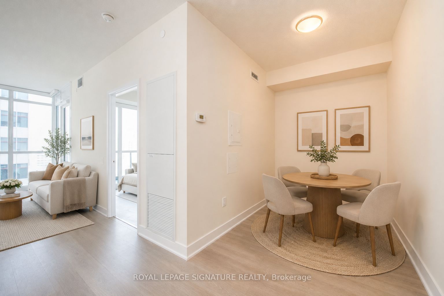 30 Roehampton Avenue 806 Property Photo 21