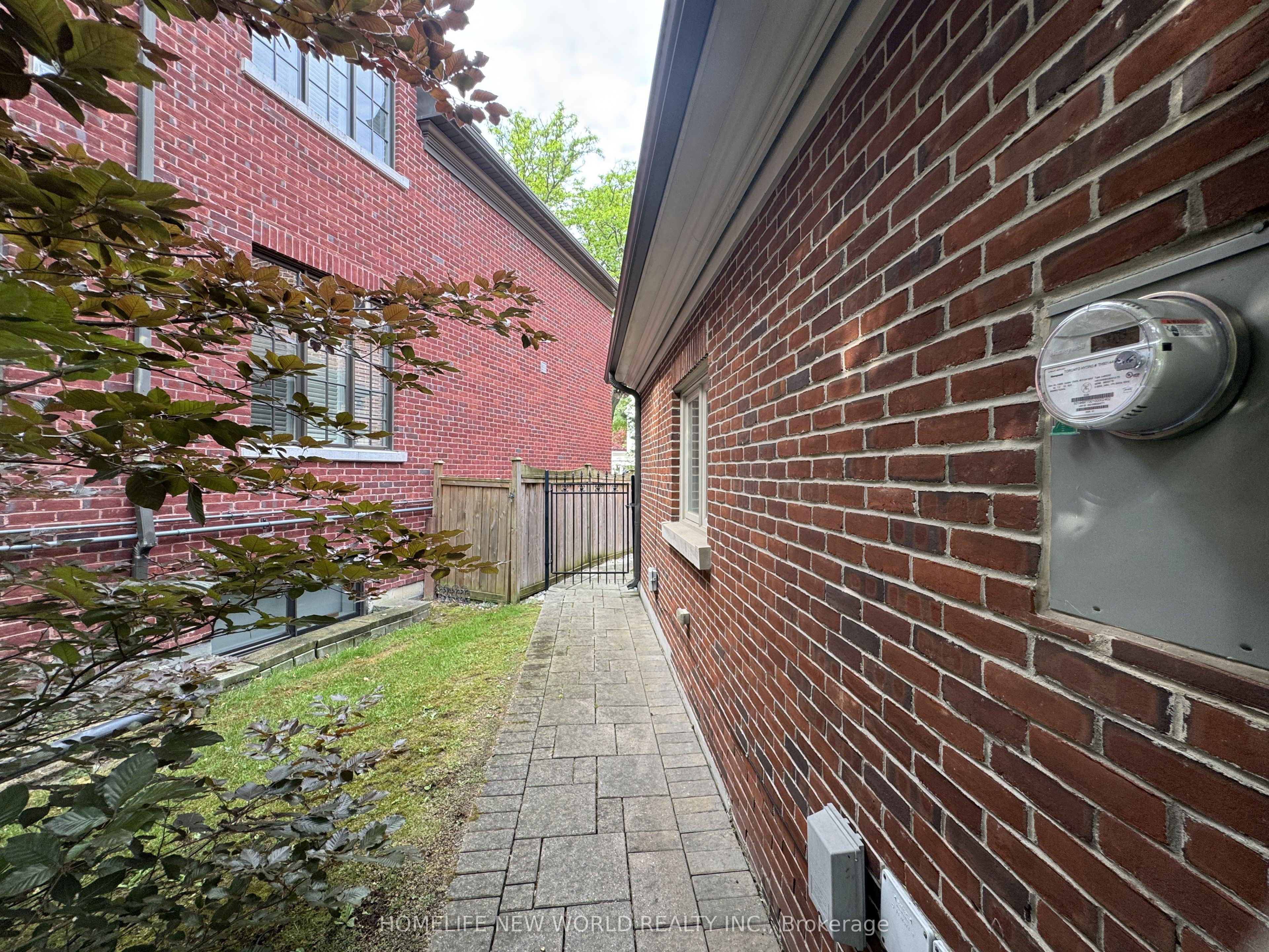 64 Montressor Drive Property Photo 48