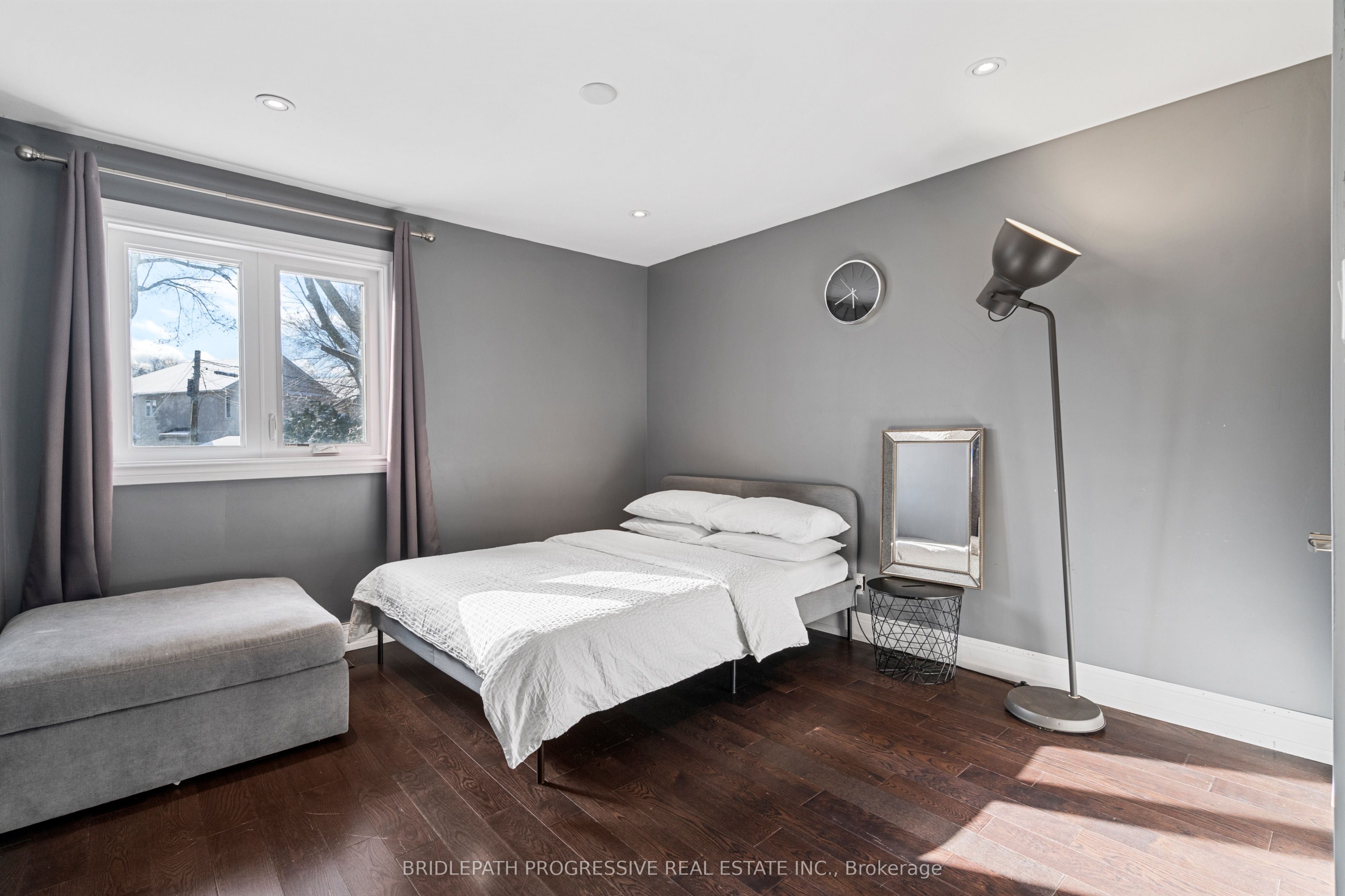 289 Burnett Avenue Property Photo 17