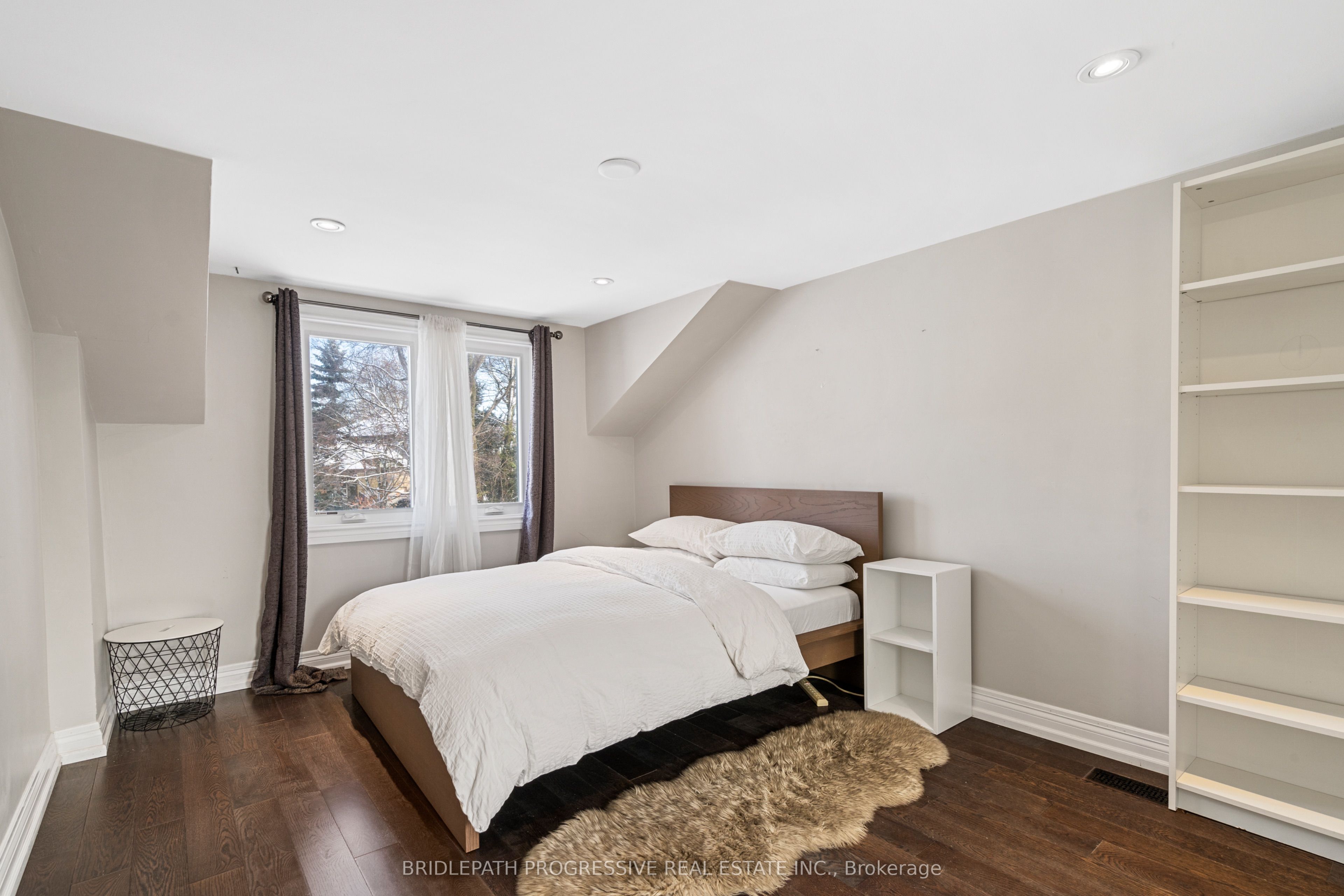 289 Burnett Avenue Property Photo 19
