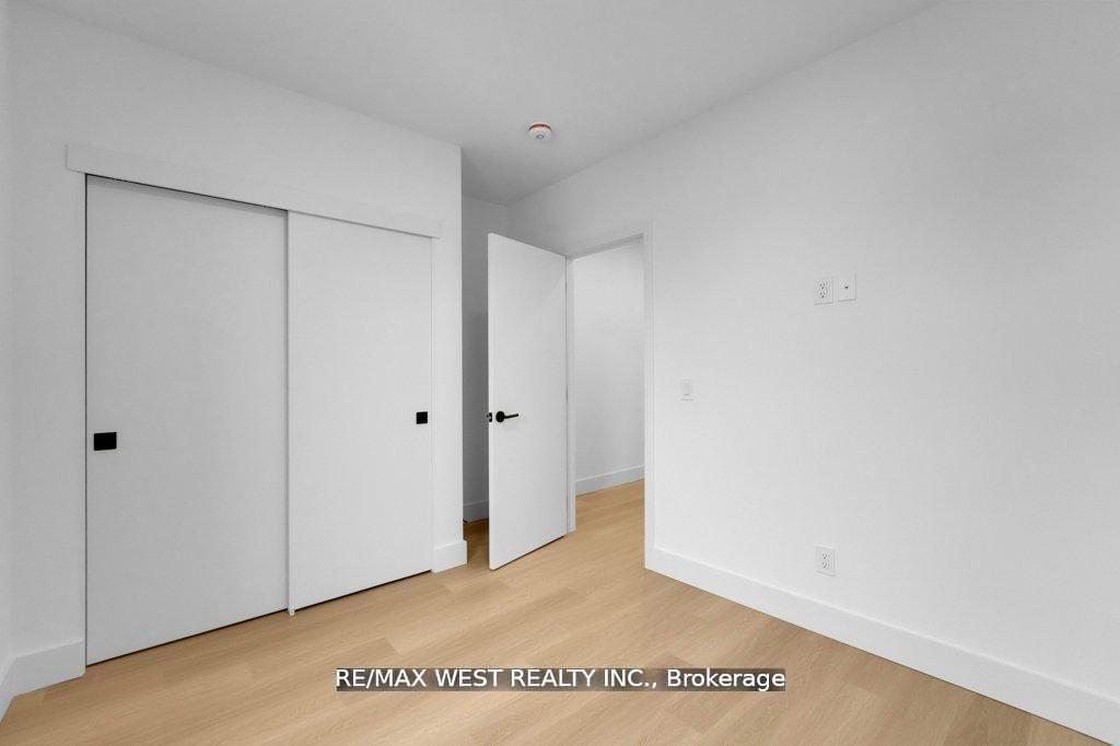 661 Winona Drive Property Photo 16