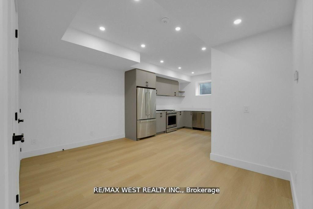 661 Winona Drive Property Photo 38