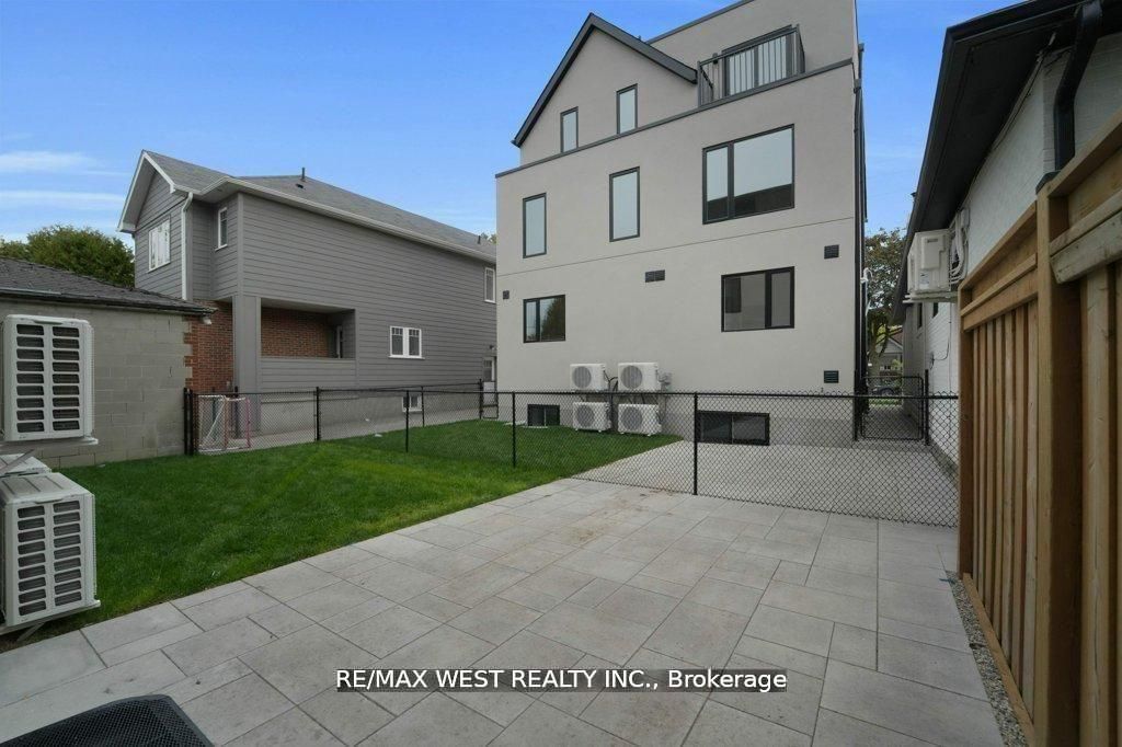 661 Winona Drive Property Photo 48
