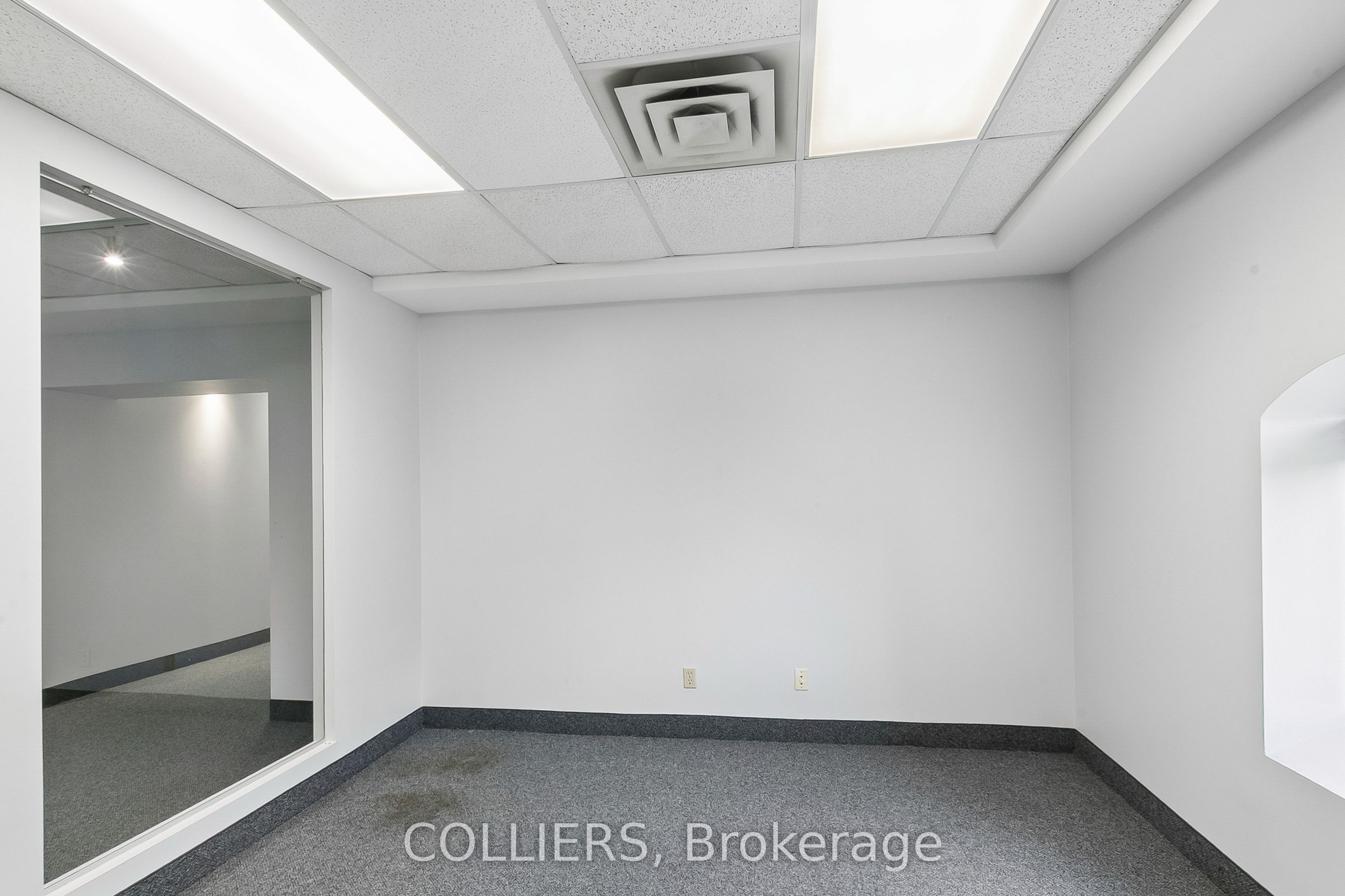 468 Queen Street E 200 Property Photo 4