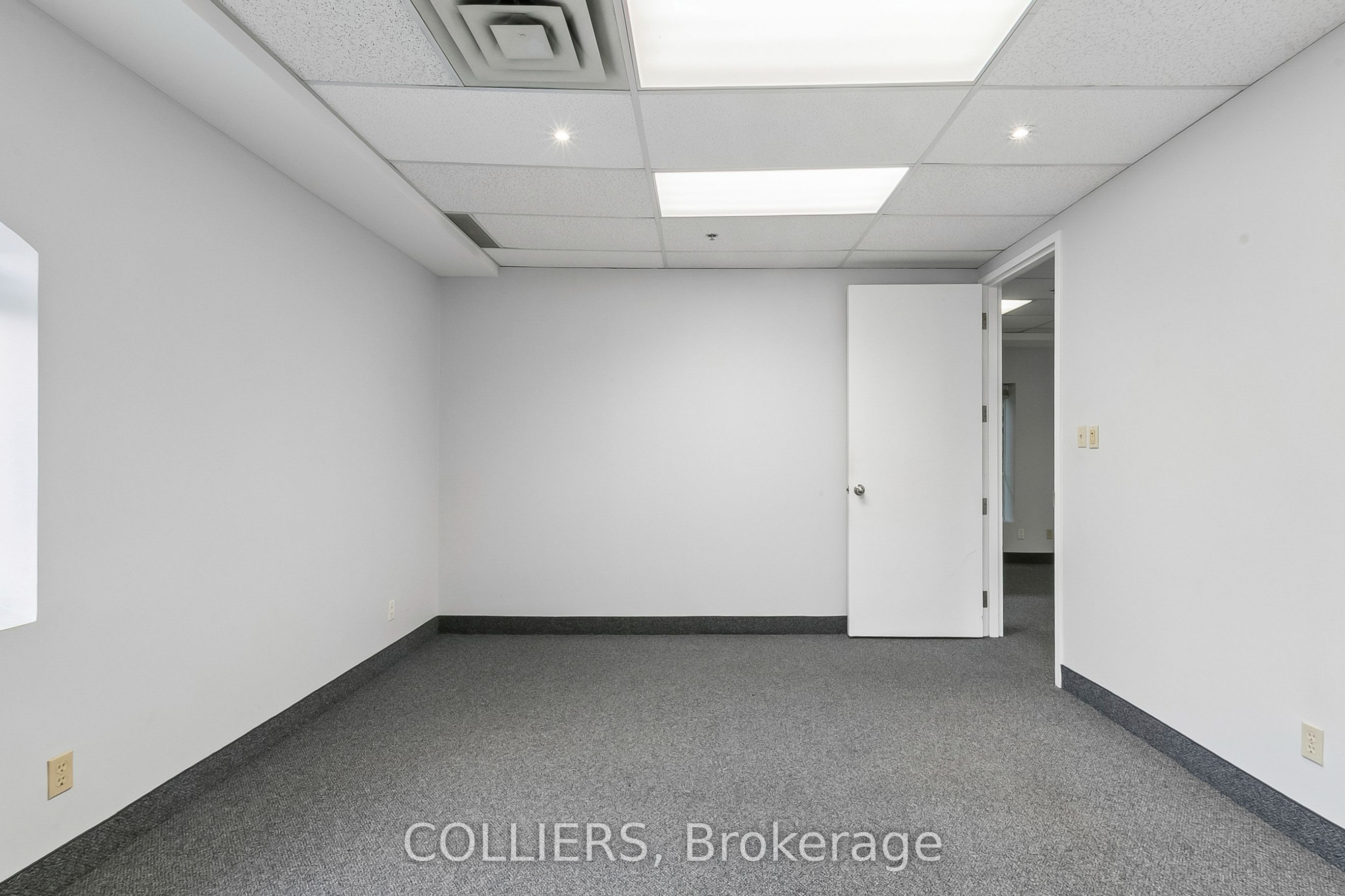 468 Queen Street E 200 Property Photo 5