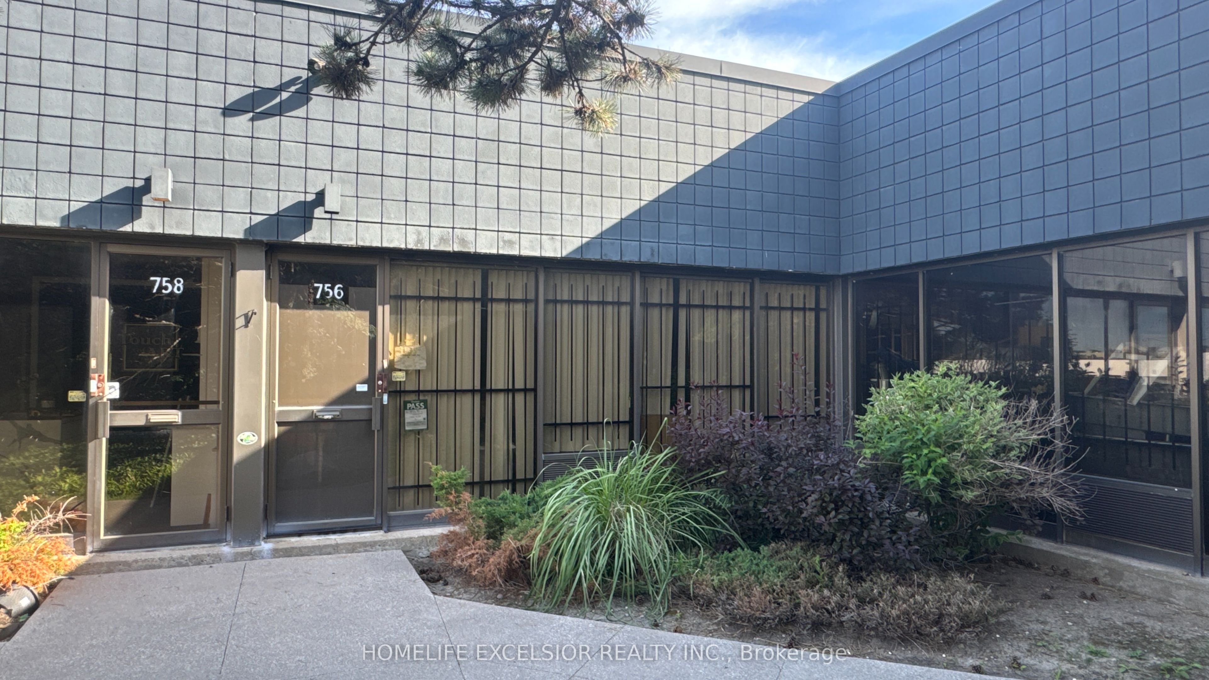 756 Gordon Baker Road Property Photo 1