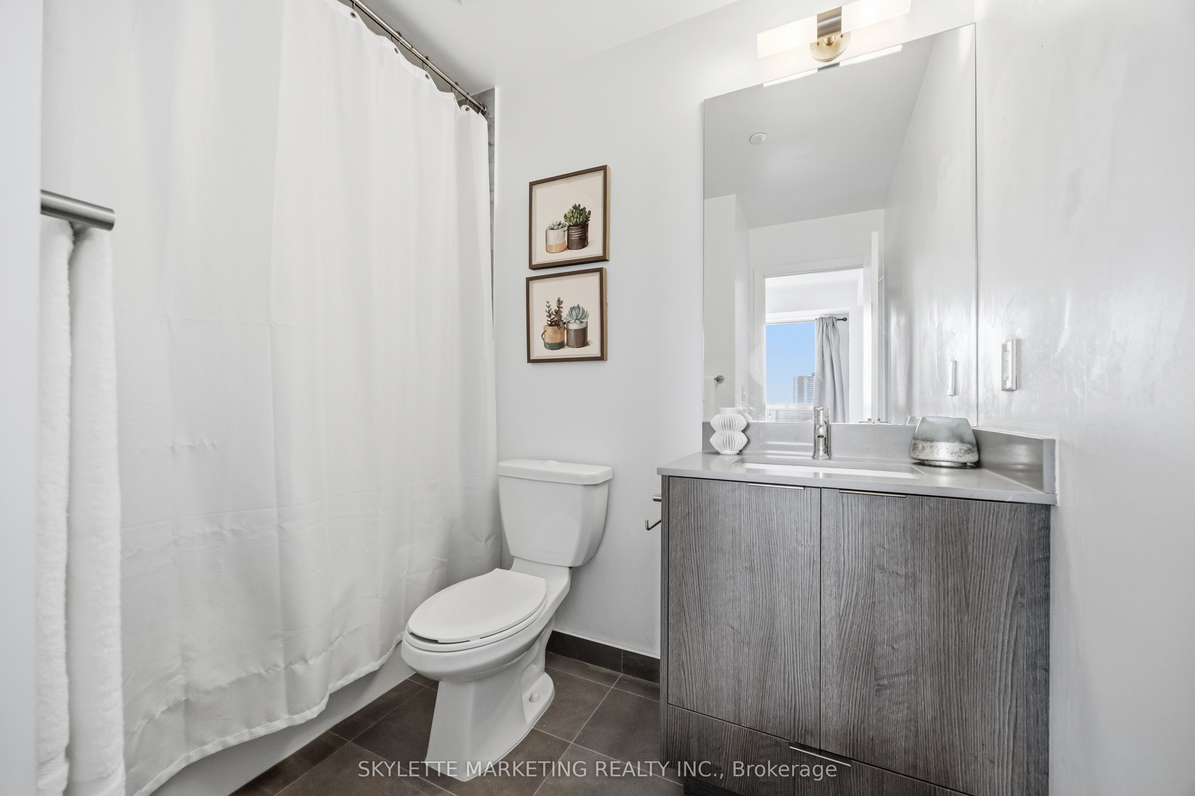 38 Forest Manor Road 414 Property Photo 26