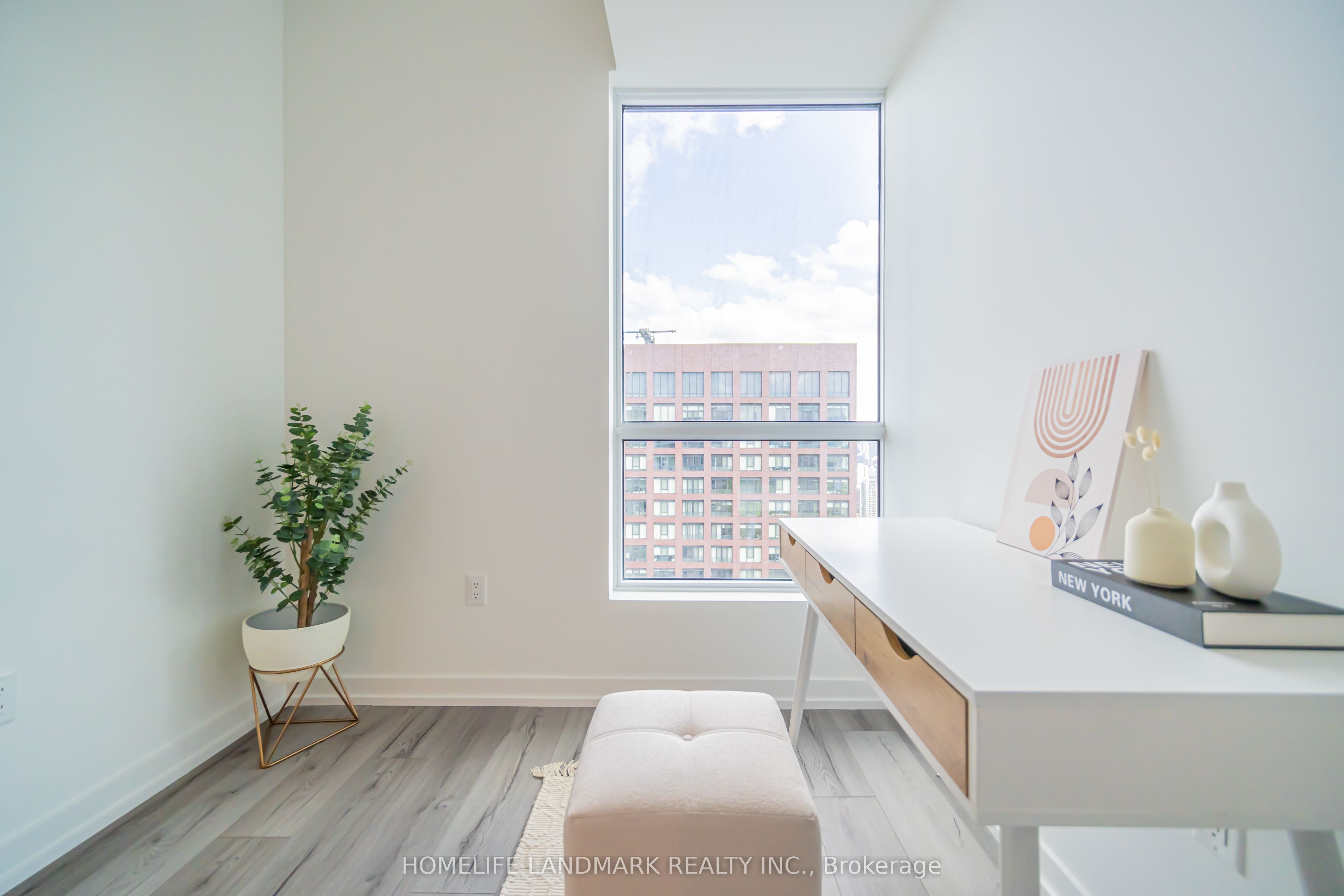 395 Bloor Street E 5001 Property Photo 18