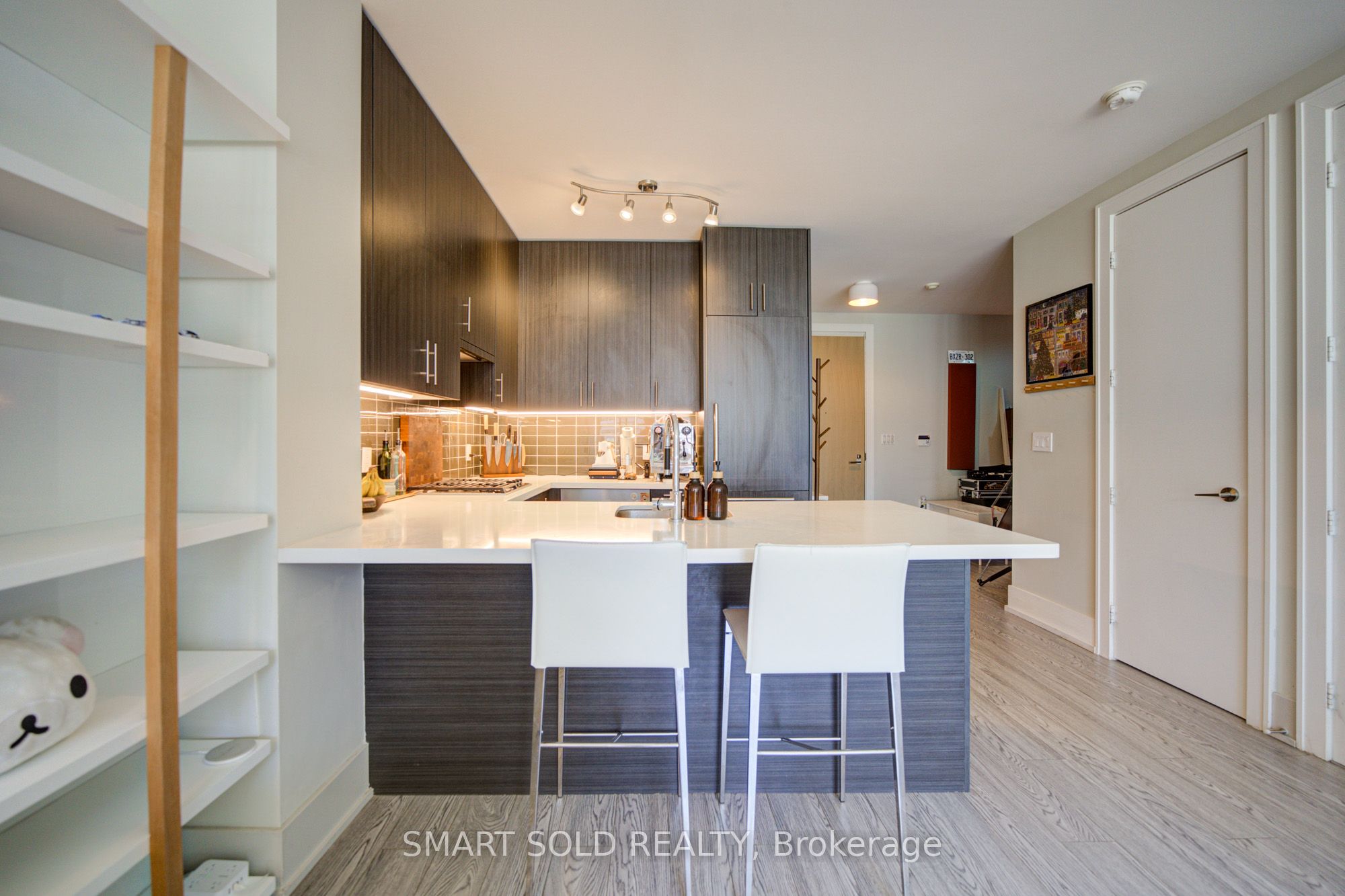 39 Queens Quay E 436 Property Photo 5