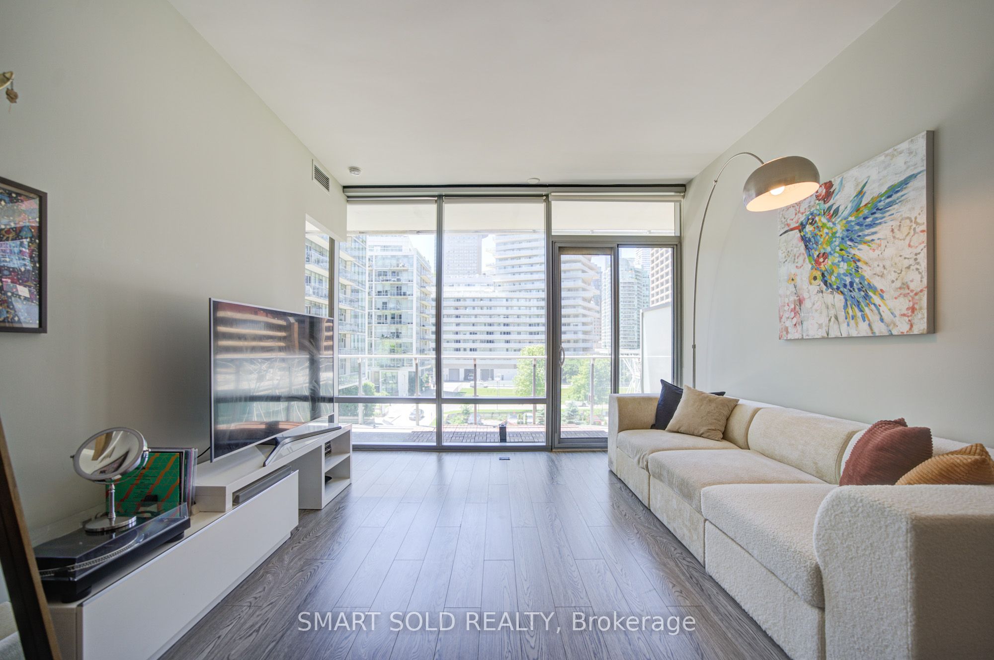 39 Queens Quay E 436 Property Photo 11