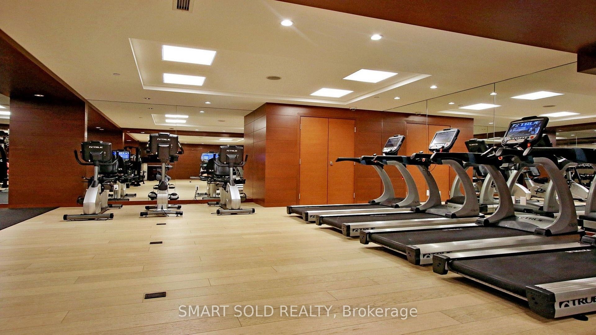 39 Queens Quay E 436 Property Photo 34