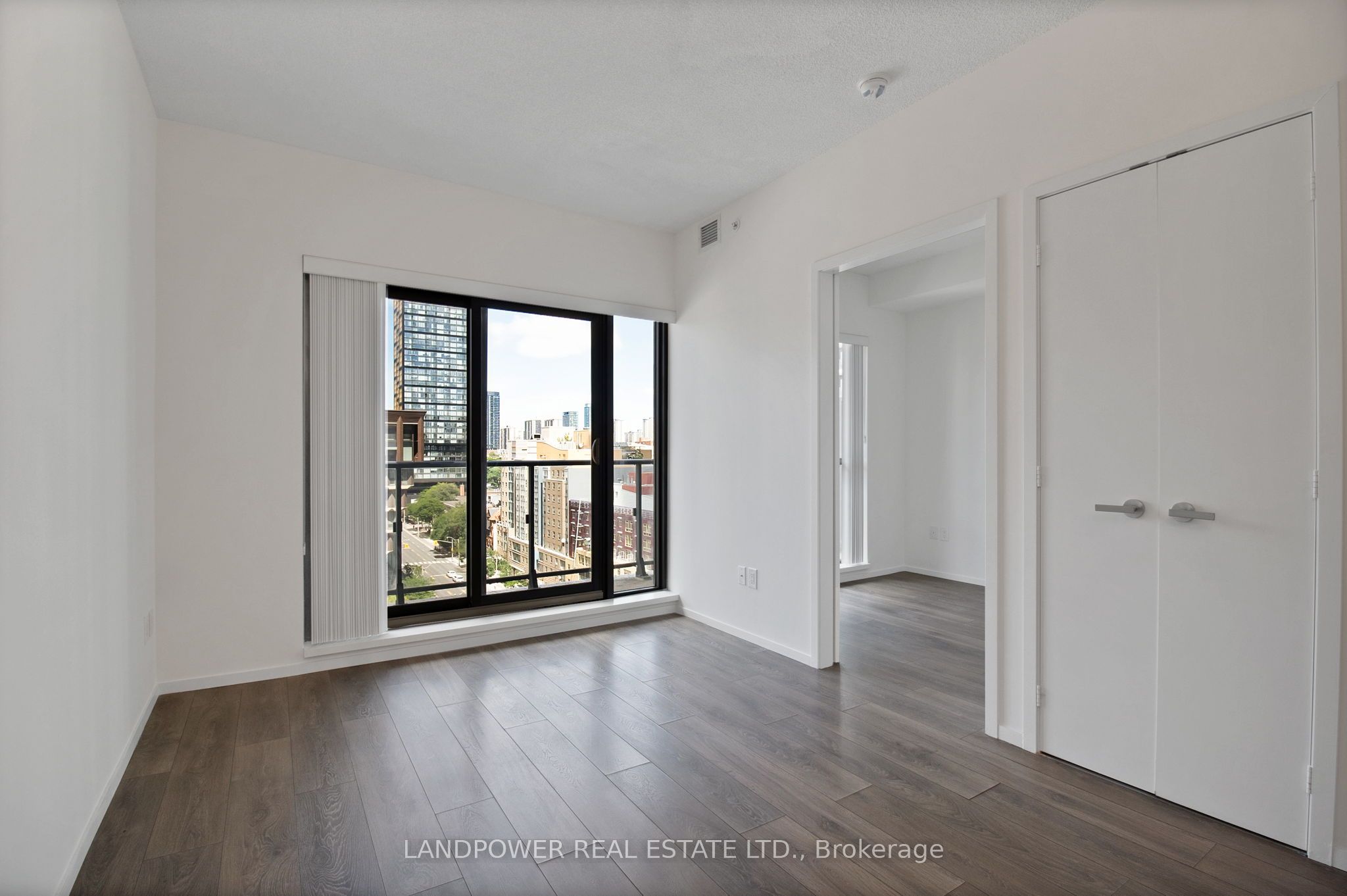159 Dundas Street E 1107 Property Photo 11