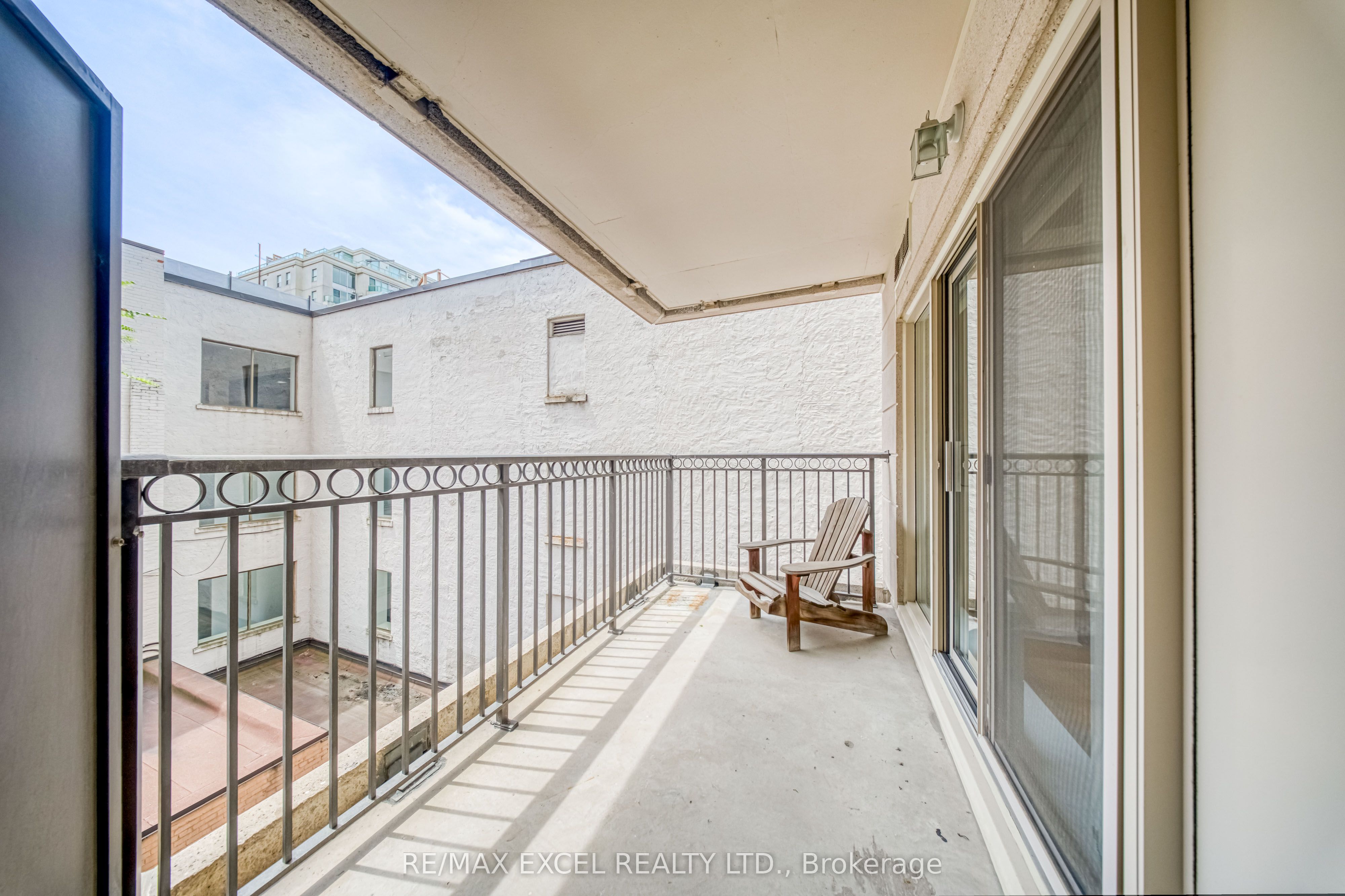 115 Richmond Street E 403 Property Photo 23